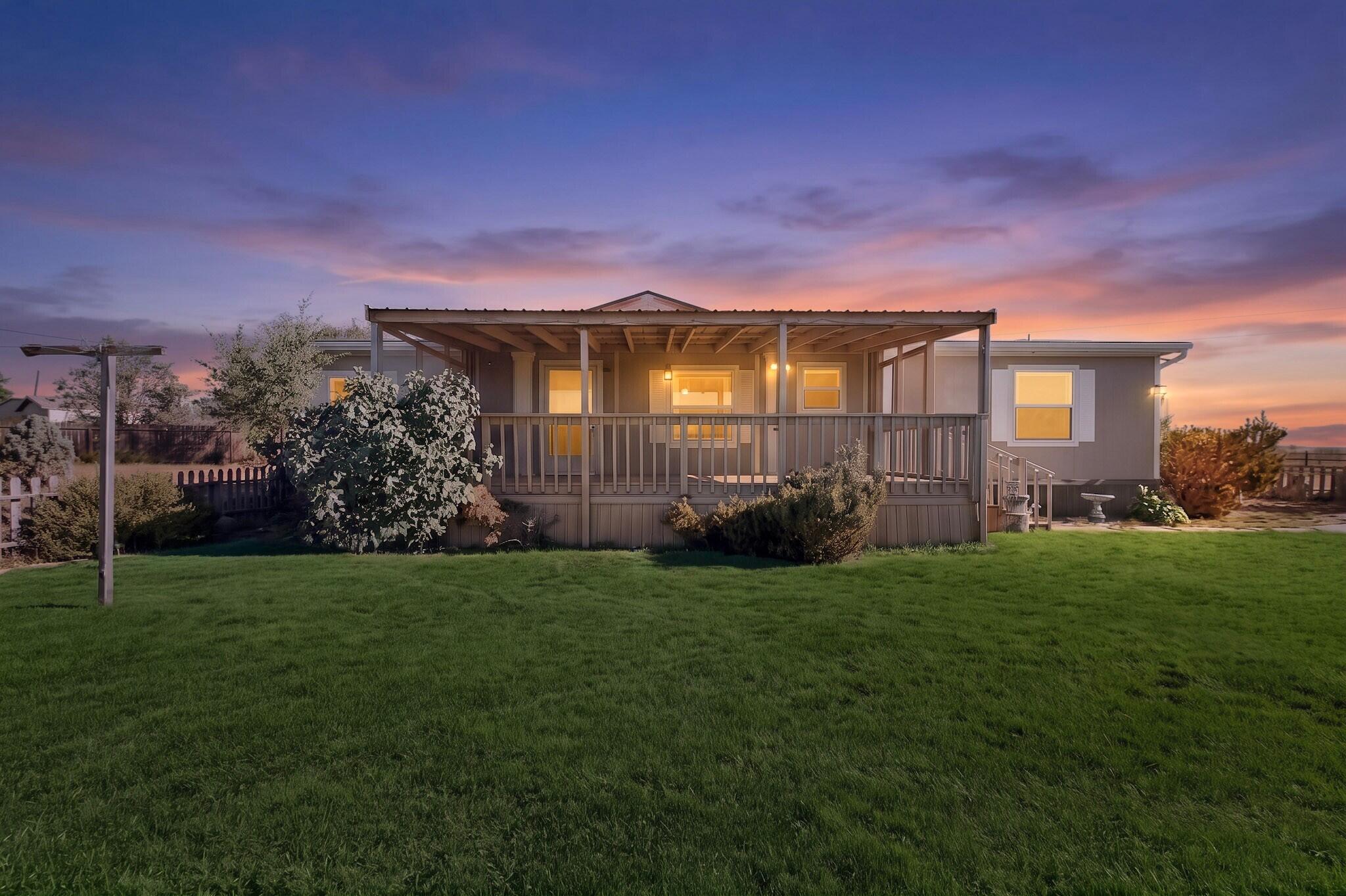 170 Appaloosa Road, Moriarty, NM 87035
