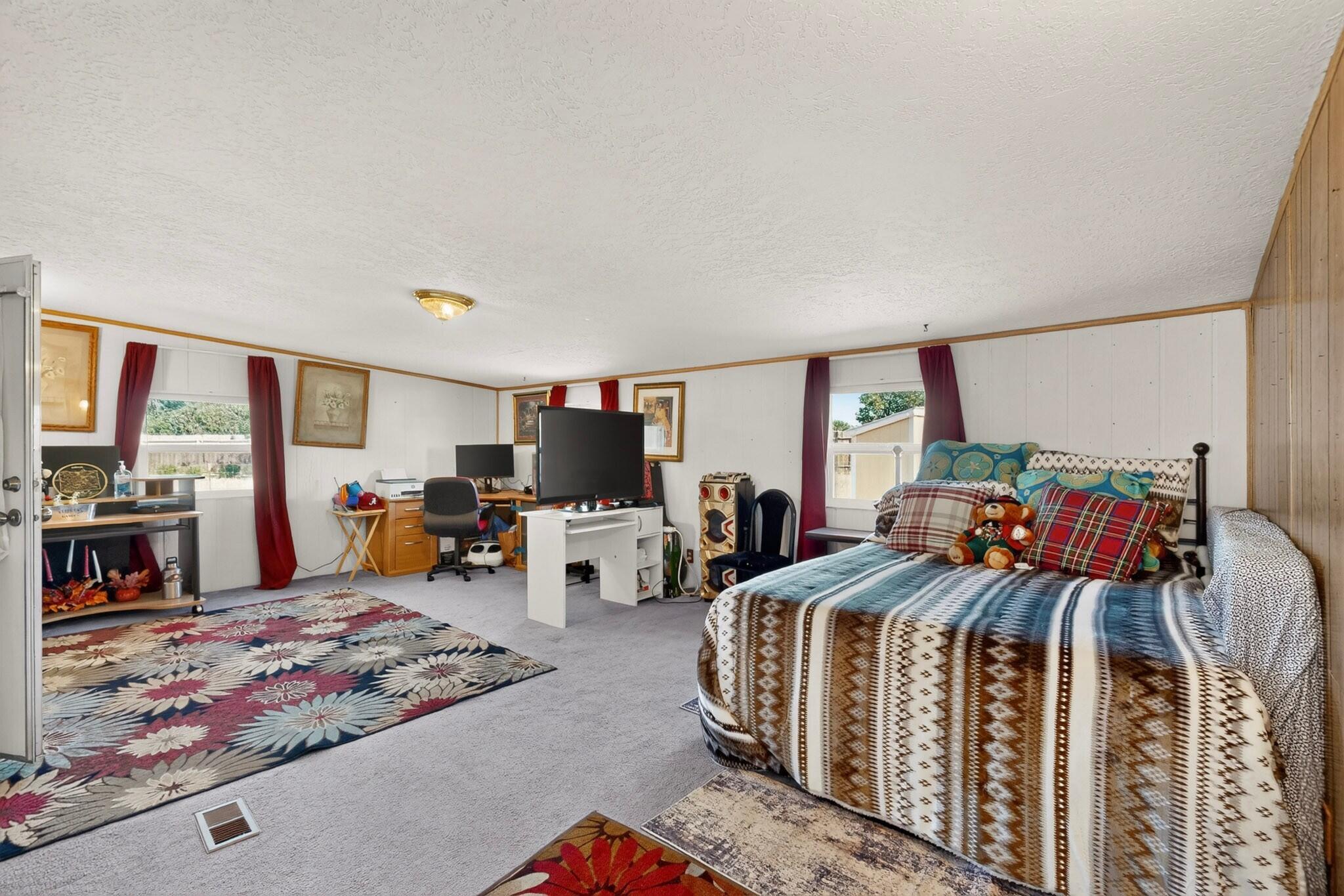 Photo 17 — 170 Appaloosa Road