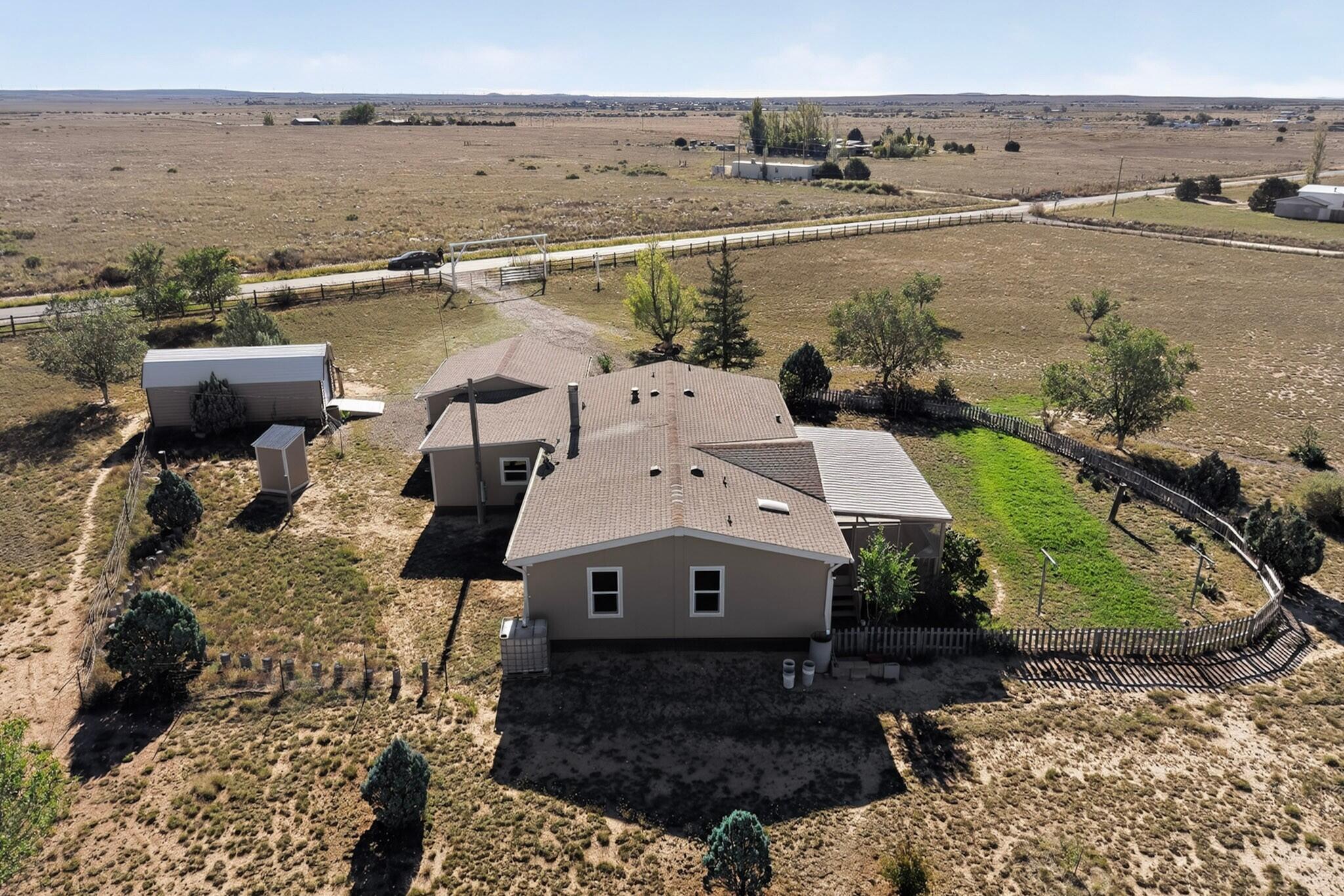 Photo 6 — 170 Appaloosa Road