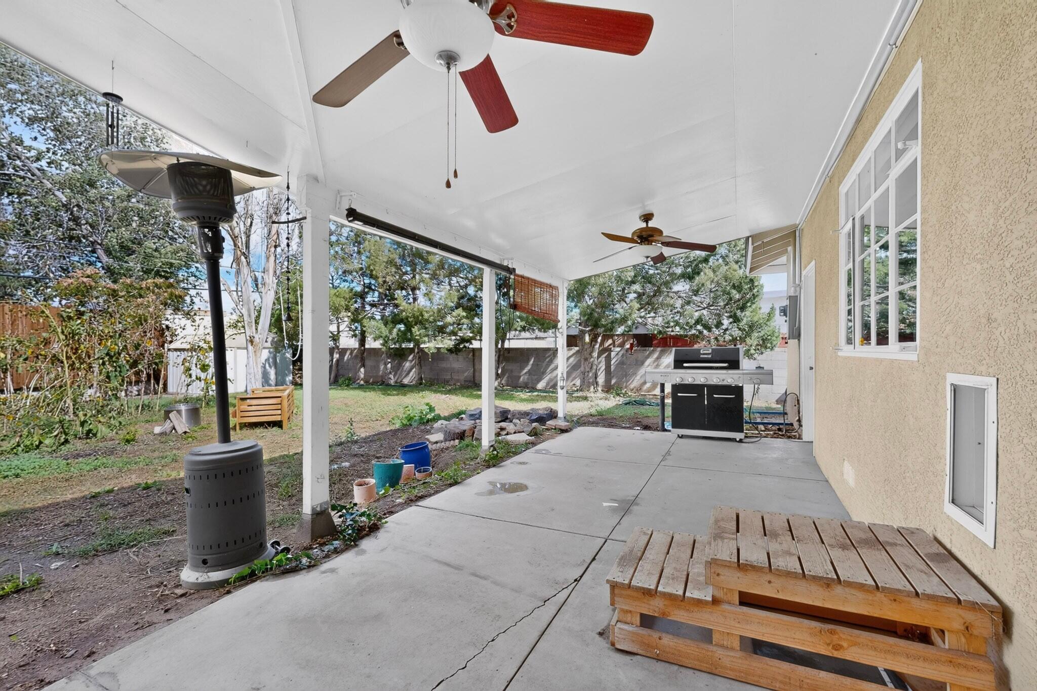 Photo 11 — 6001 Woodford Place NE
