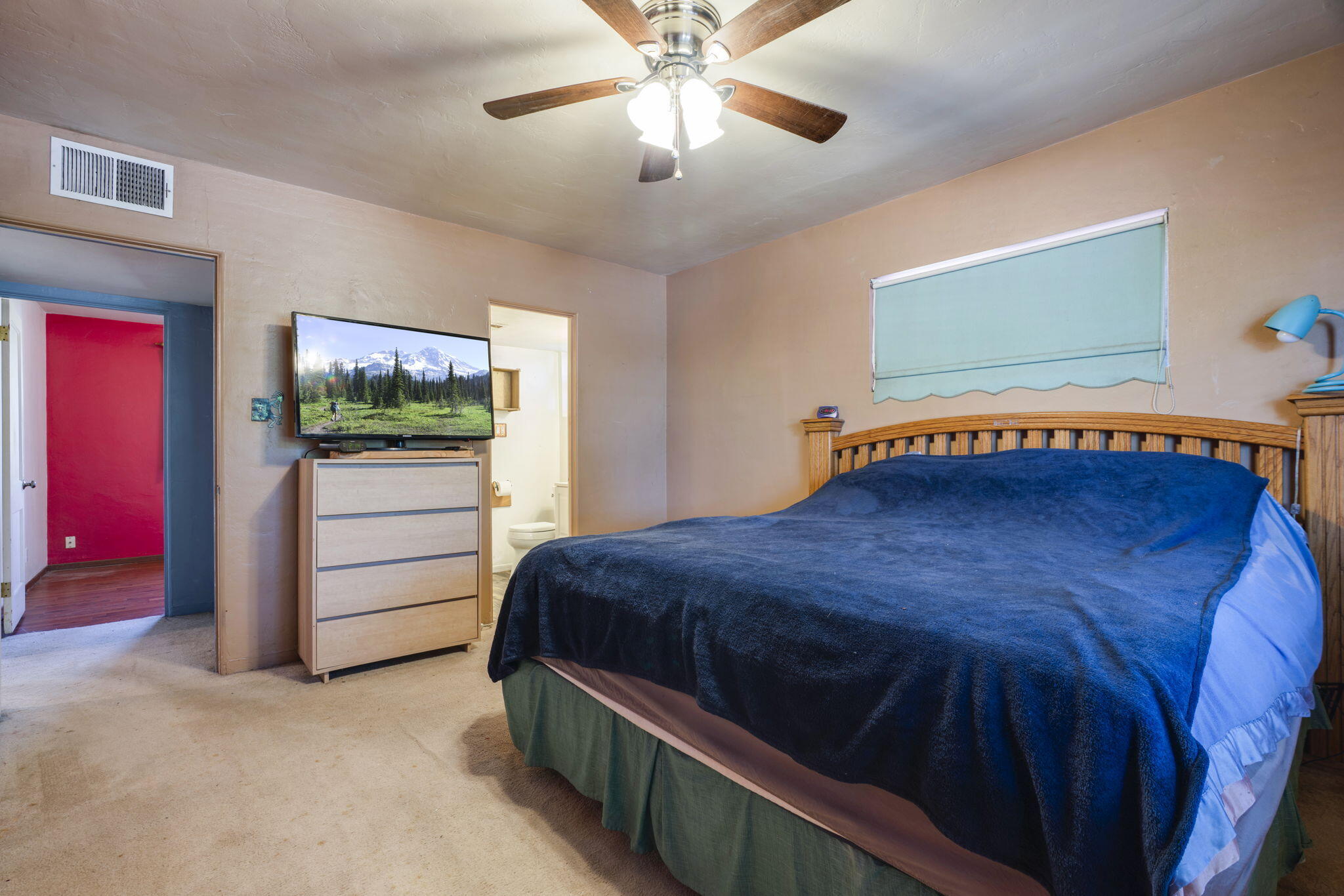 Photo 18 — 5803 Princess Jeanne Avenue NE