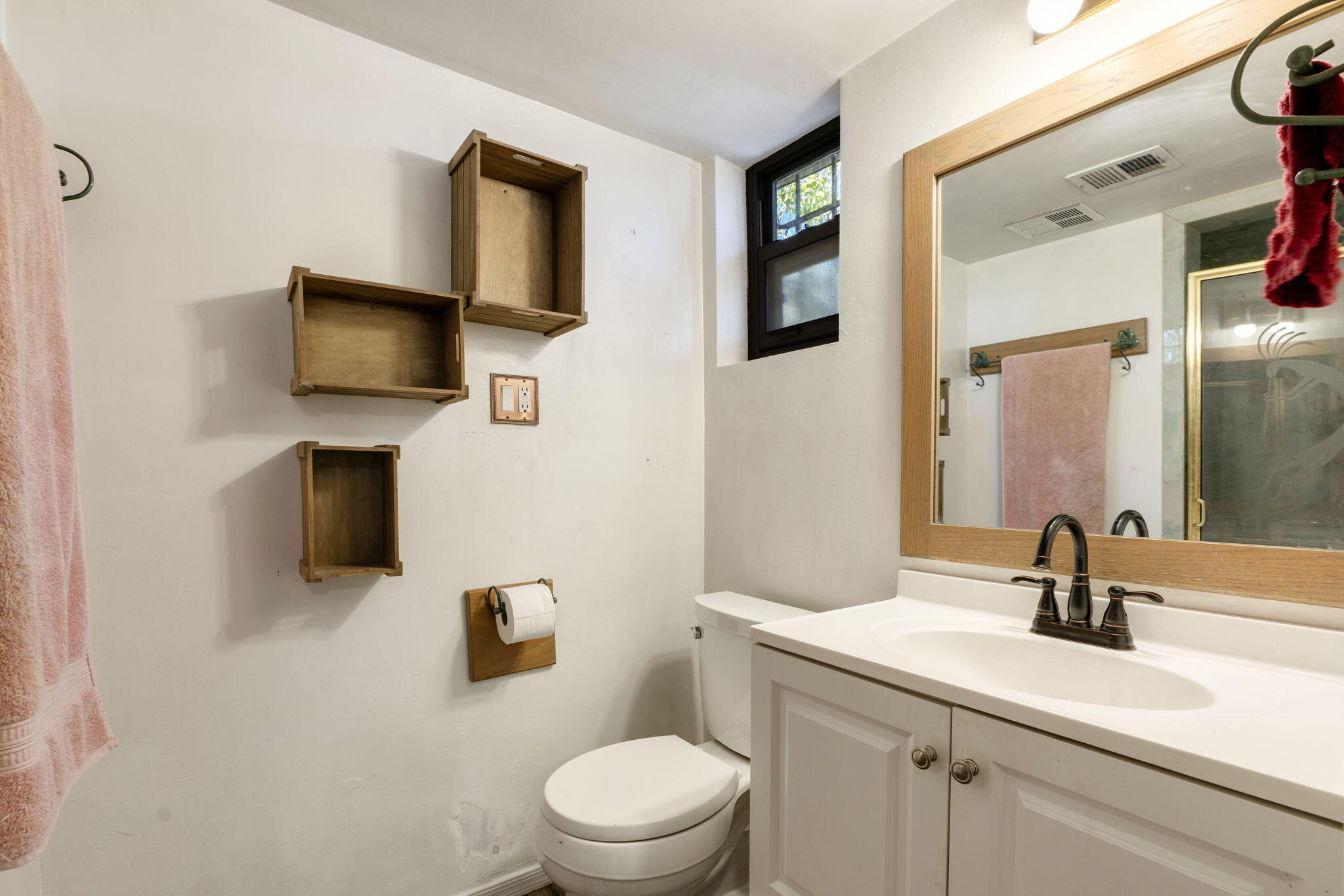 Photo 15 — 5803 Princess Jeanne Avenue NE