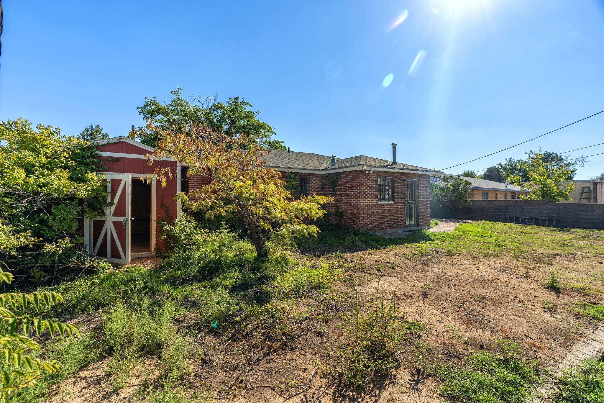 Photo 5 — 5803 Princess Jeanne Avenue NE