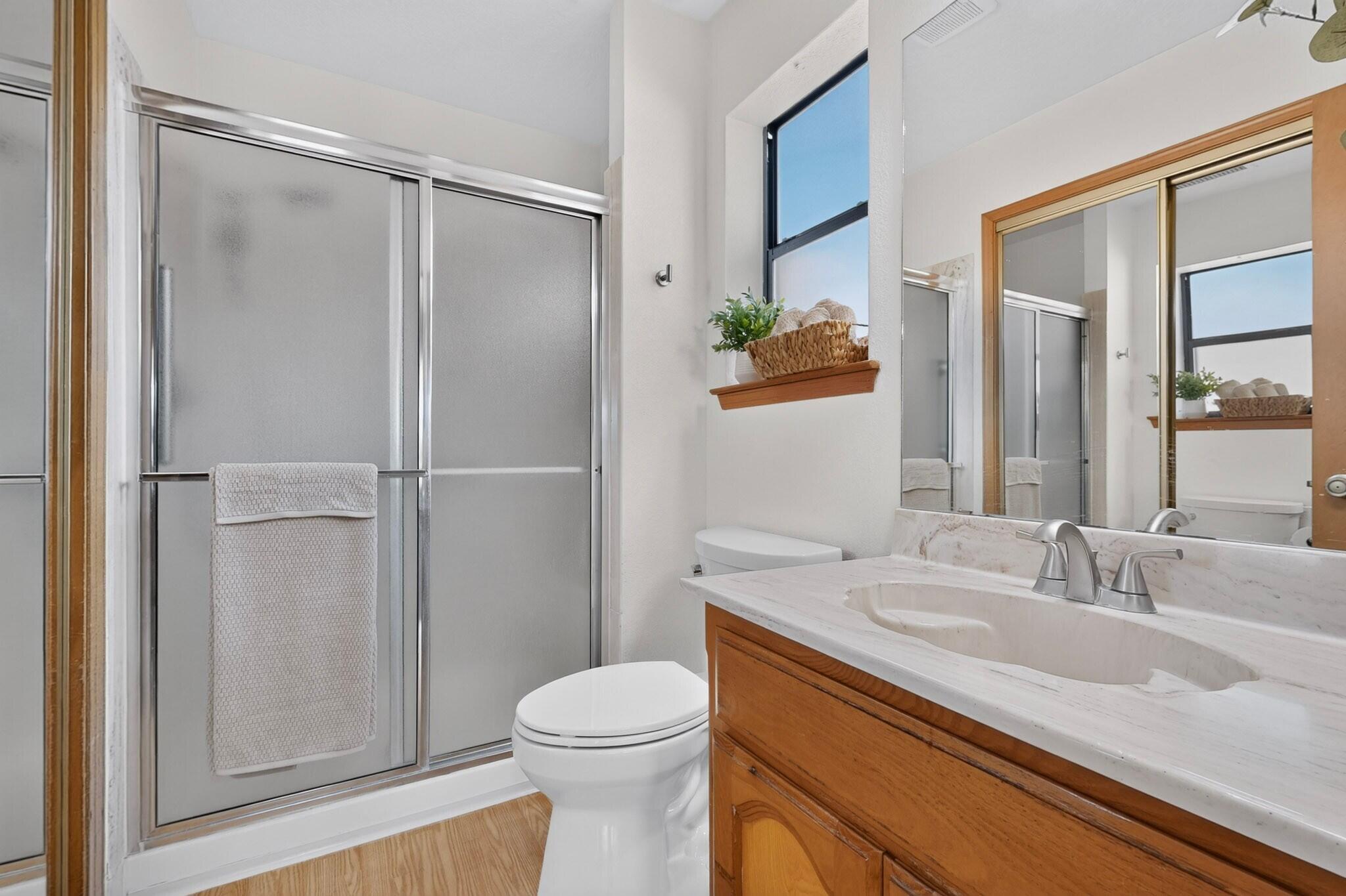Photo 2 — 1044 Vista Grande Drive NW