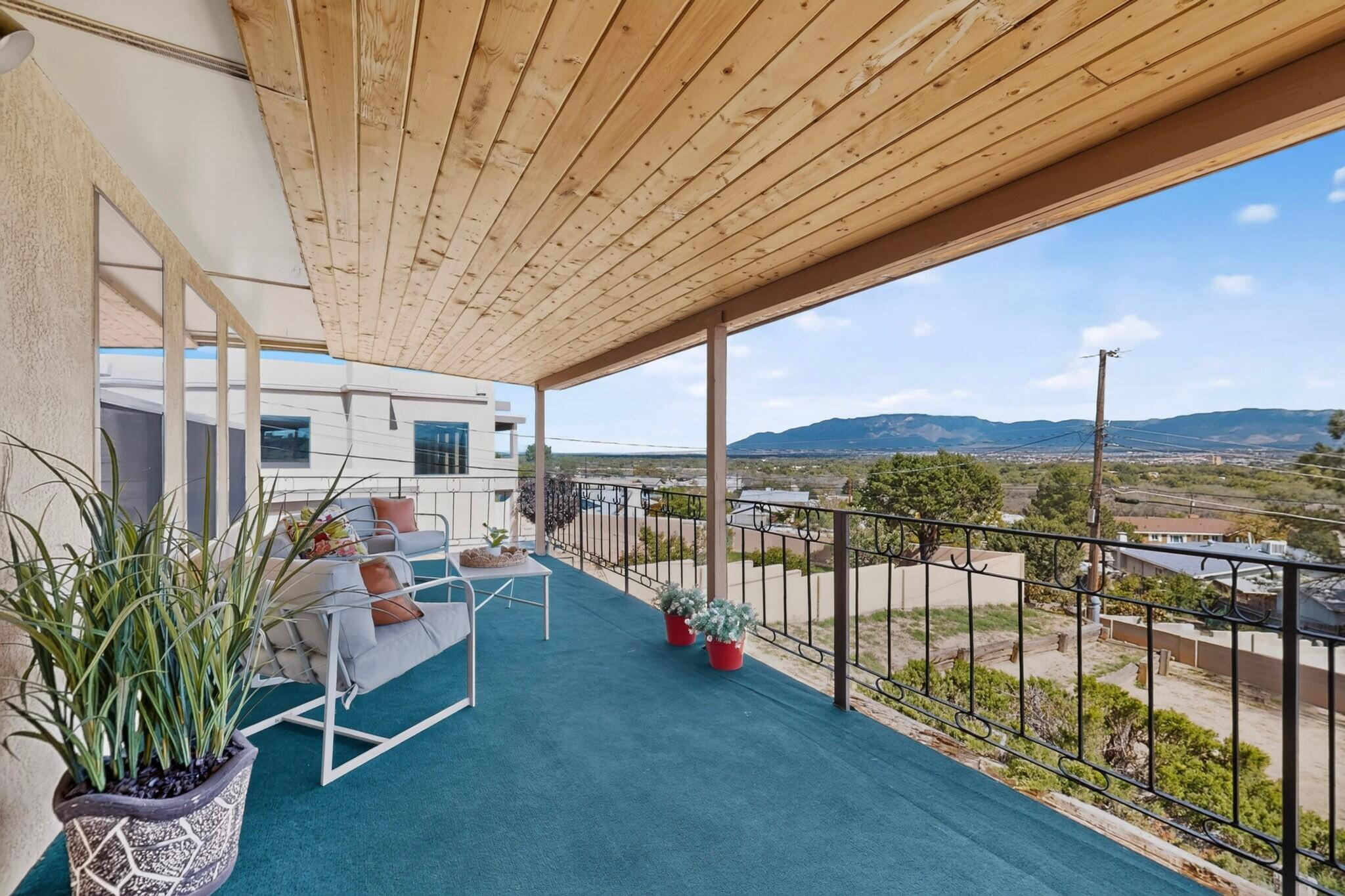 Photo 8 — 1044 Vista Grande Drive NW