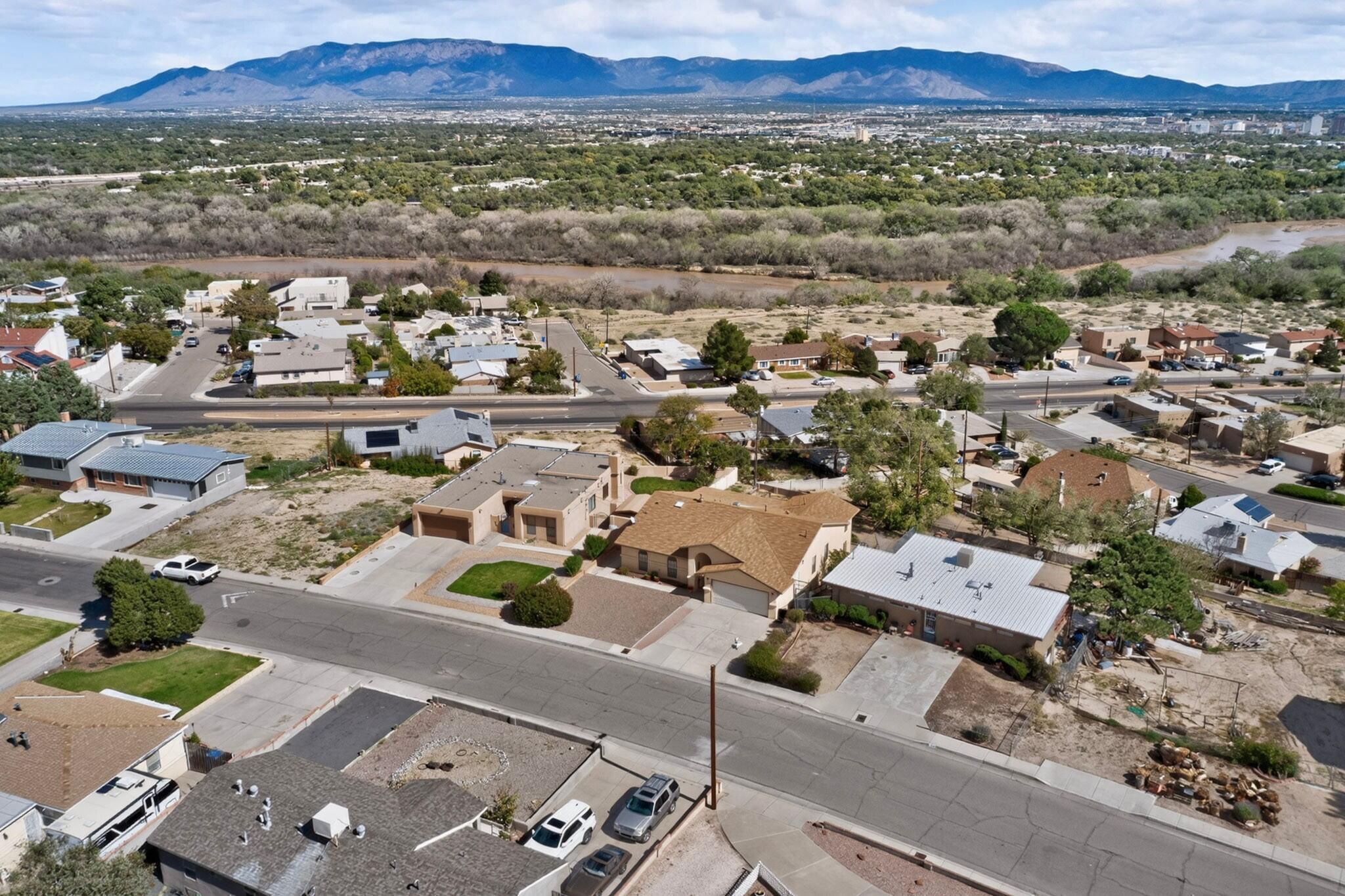 Photo 15 — 1044 Vista Grande Drive NW