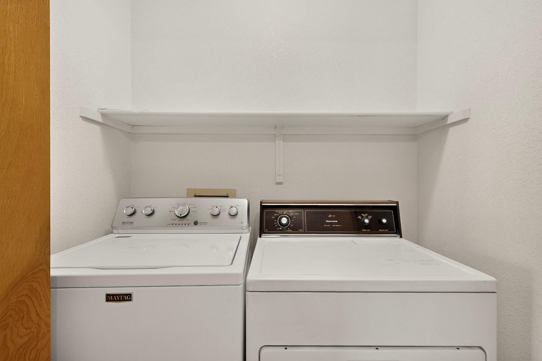 Photo 19 — 1044 Vista Grande Drive NW