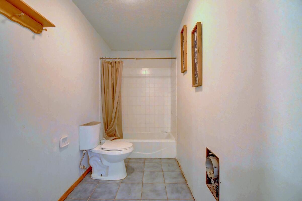 Photo 7 — 35 N Stallion Road
