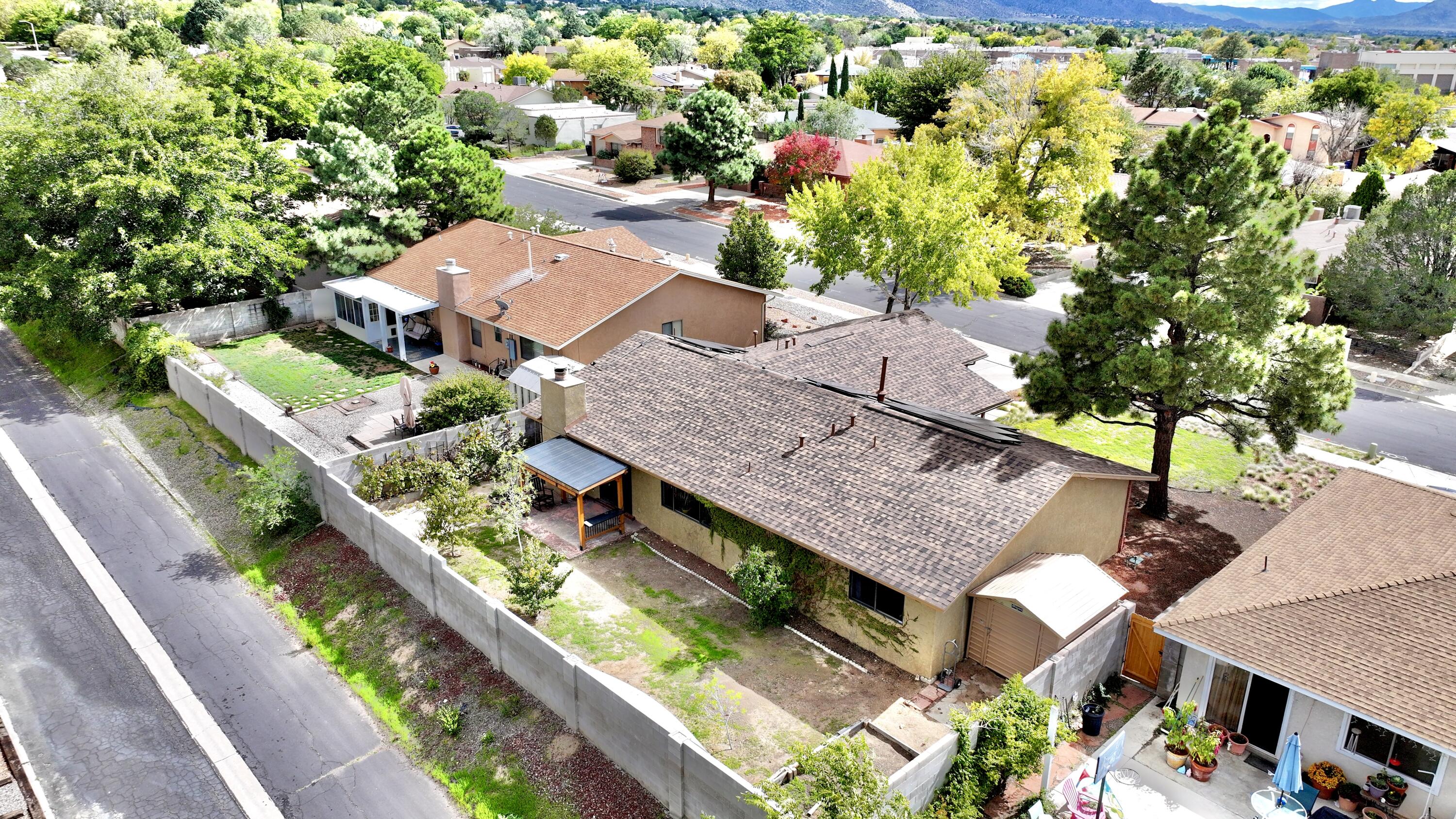 Photo 4 — 10813 Hagen Road NE