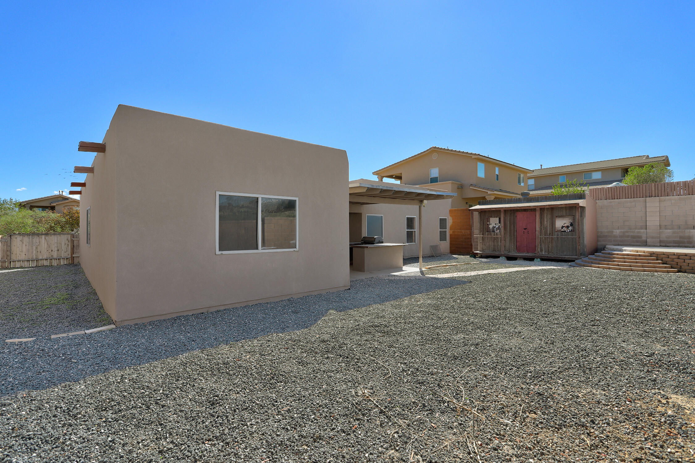 Photo 5 — 937 Loma Pinon Loop NE