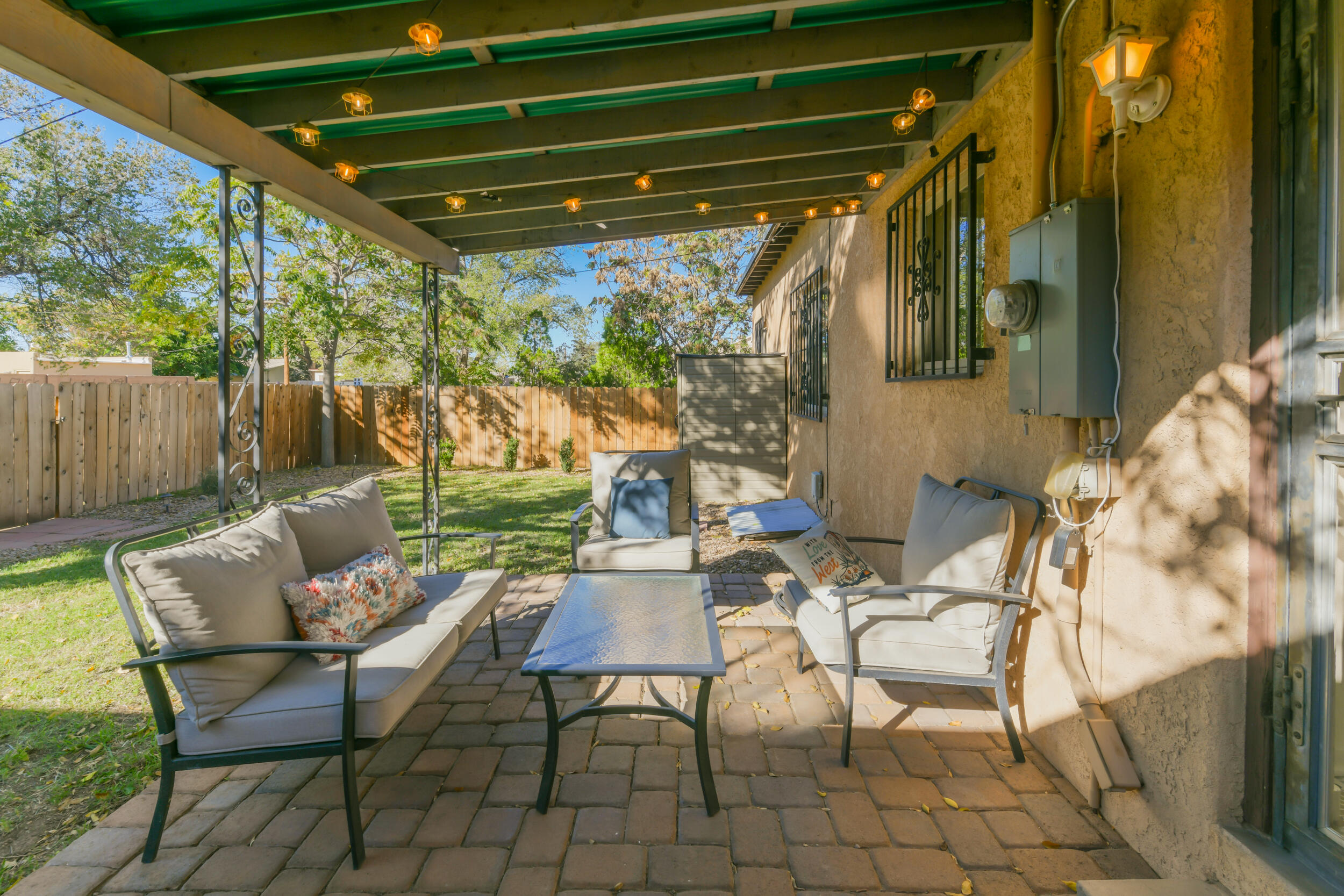 Photo 19 — 2406 Lilac Drive NW