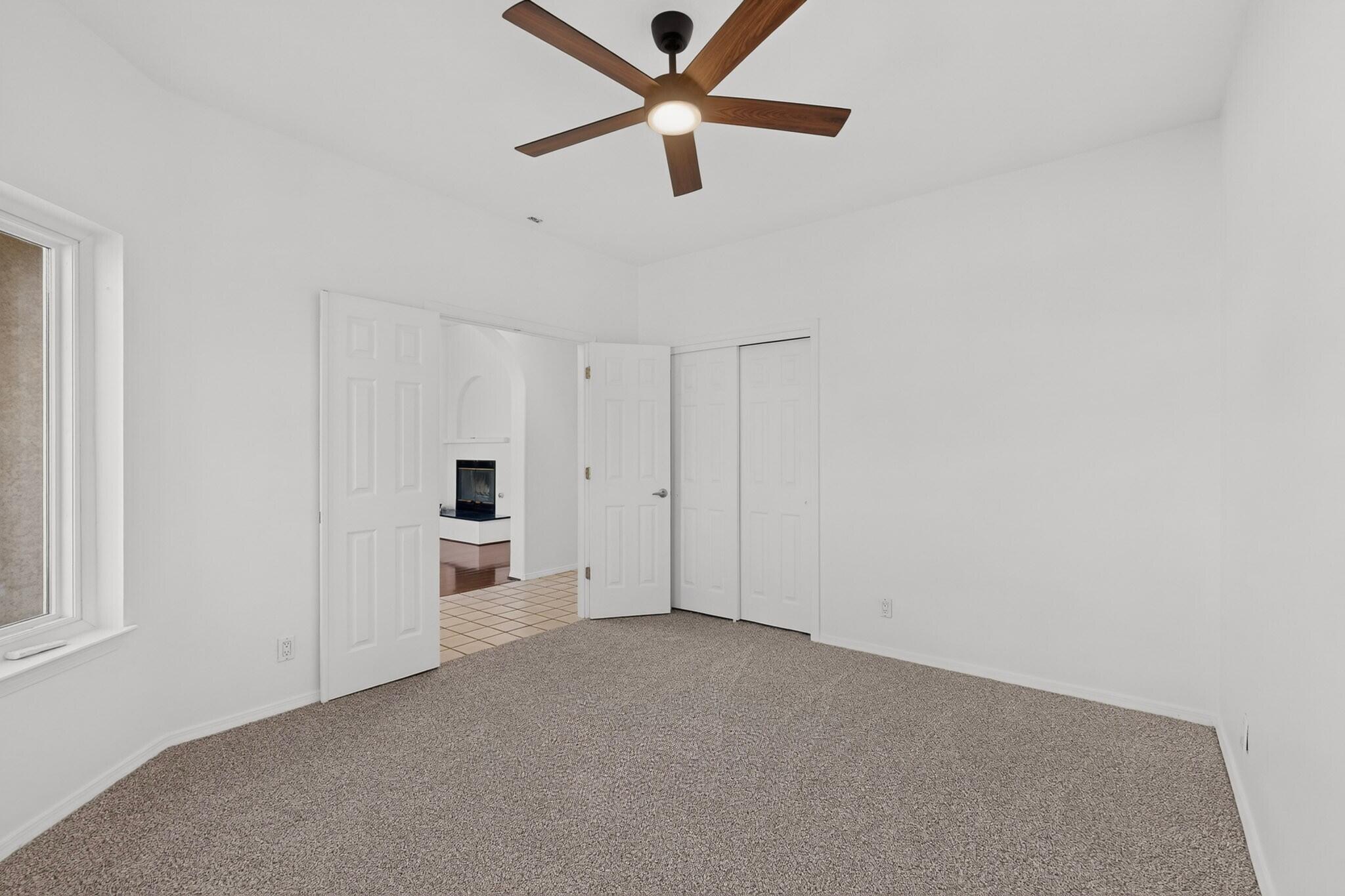 Photo 16 — 427 Serenity Court SE