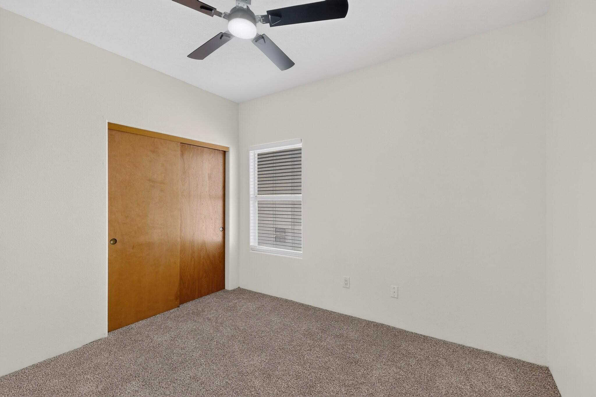 Photo 16 — 4023 Arapahoe Avenue NW