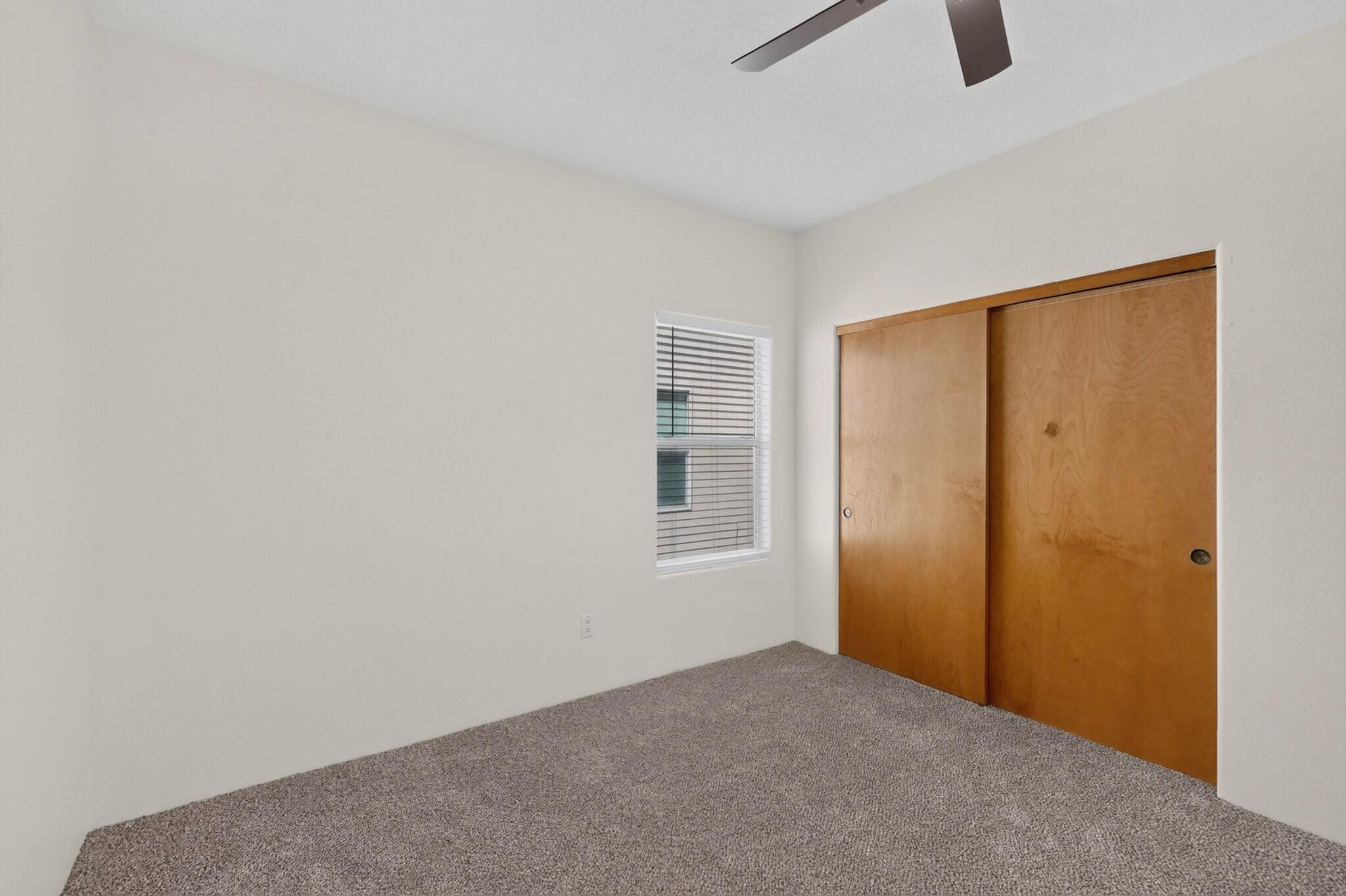Photo 13 — 4023 Arapahoe Avenue NW