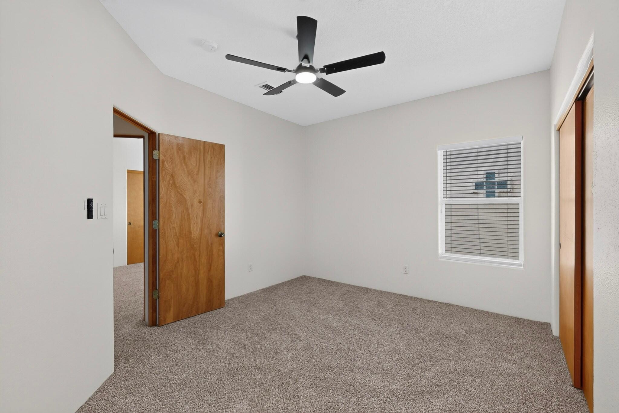 Photo 12 — 4023 Arapahoe Avenue NW