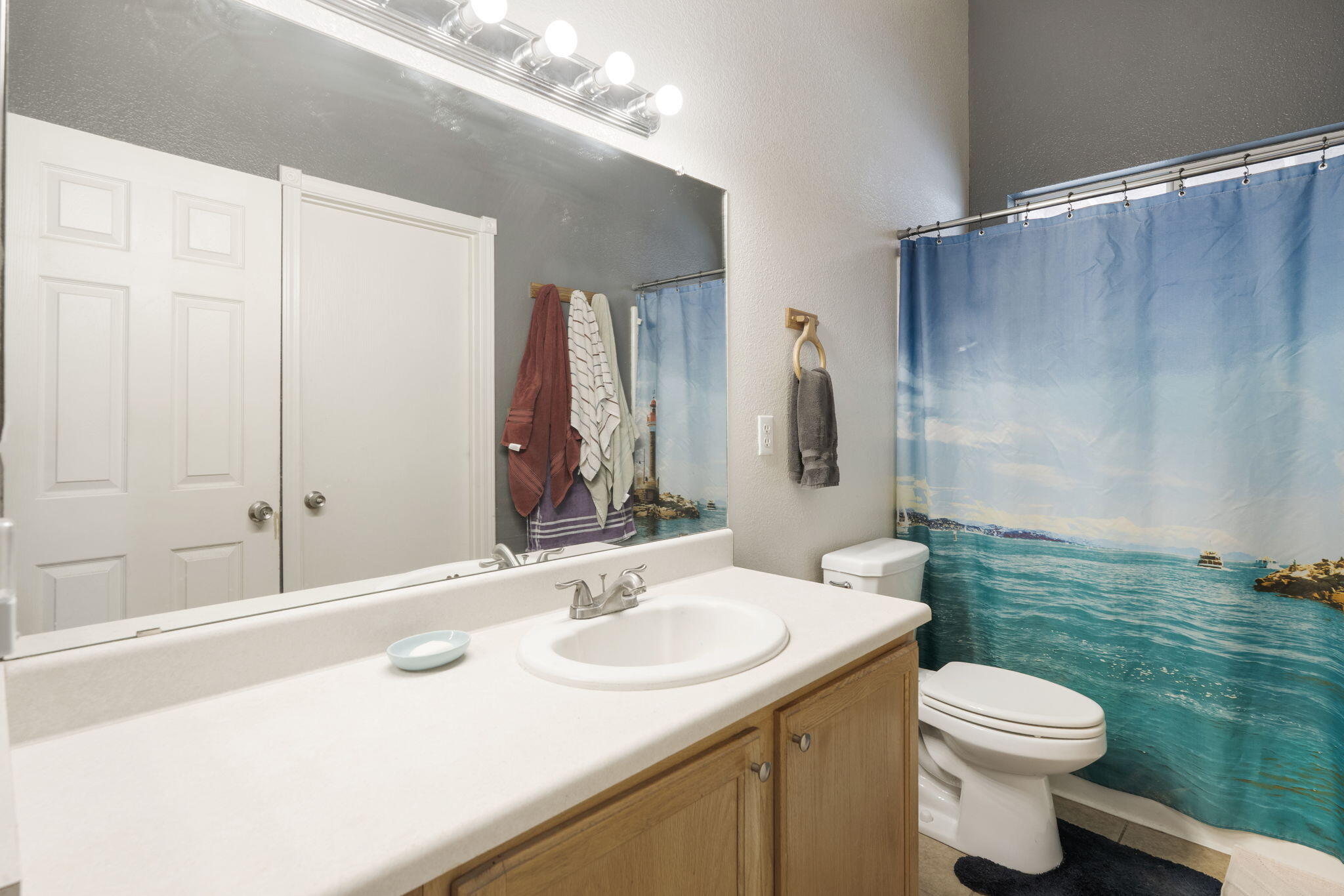 Photo 9 — 7025 Skylar Drive NE