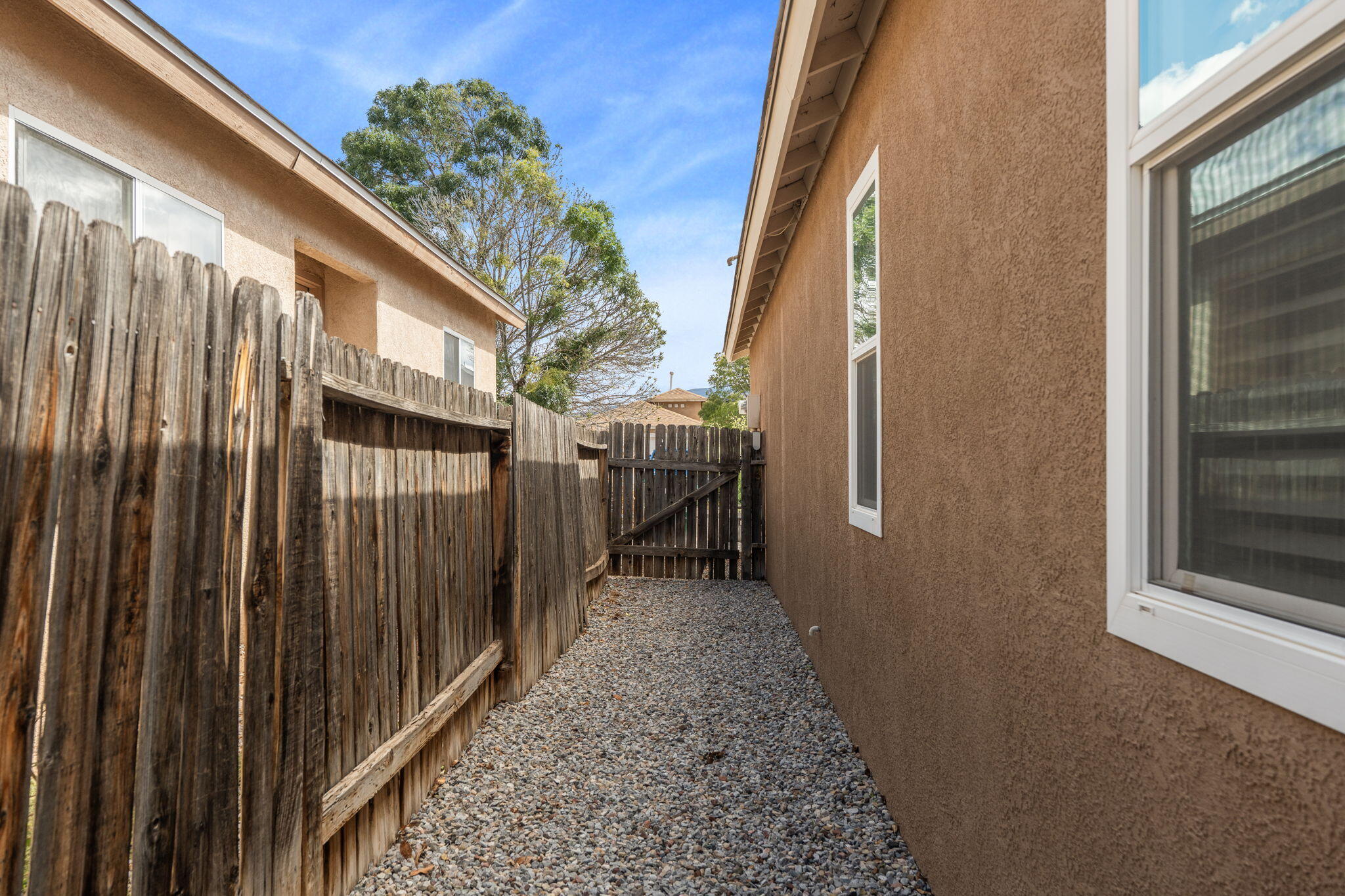 Photo 4 — 7025 Skylar Drive NE