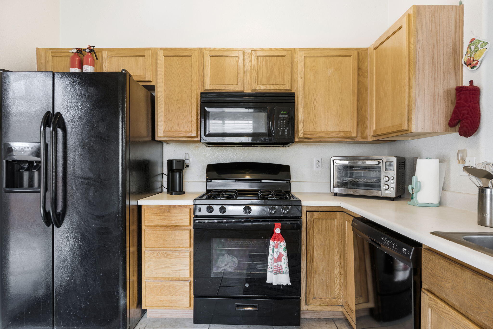 Photo 15 — 7025 Skylar Drive NE