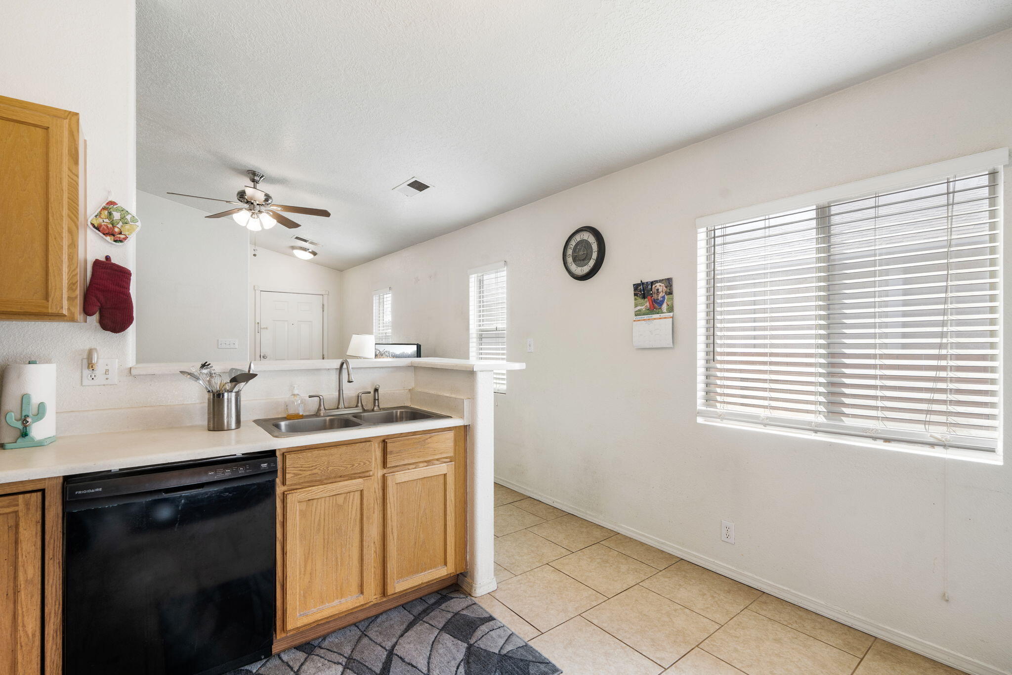 Photo 13 — 7025 Skylar Drive NE