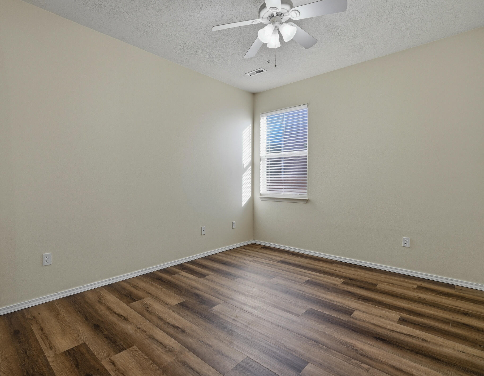 Photo 16 — 9320 Battle Creek Trail NW