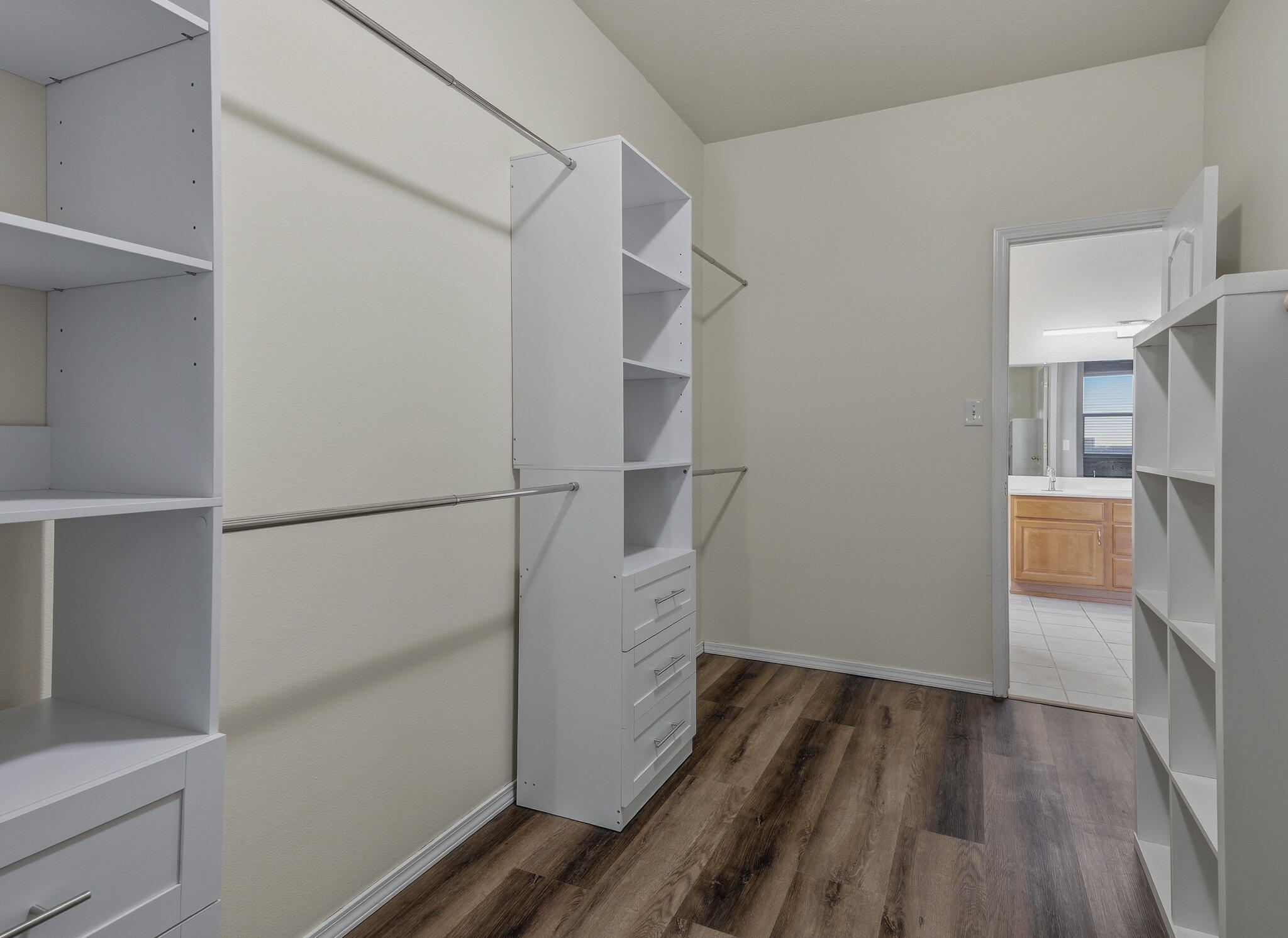 Photo 5 — 9320 Battle Creek Trail NW