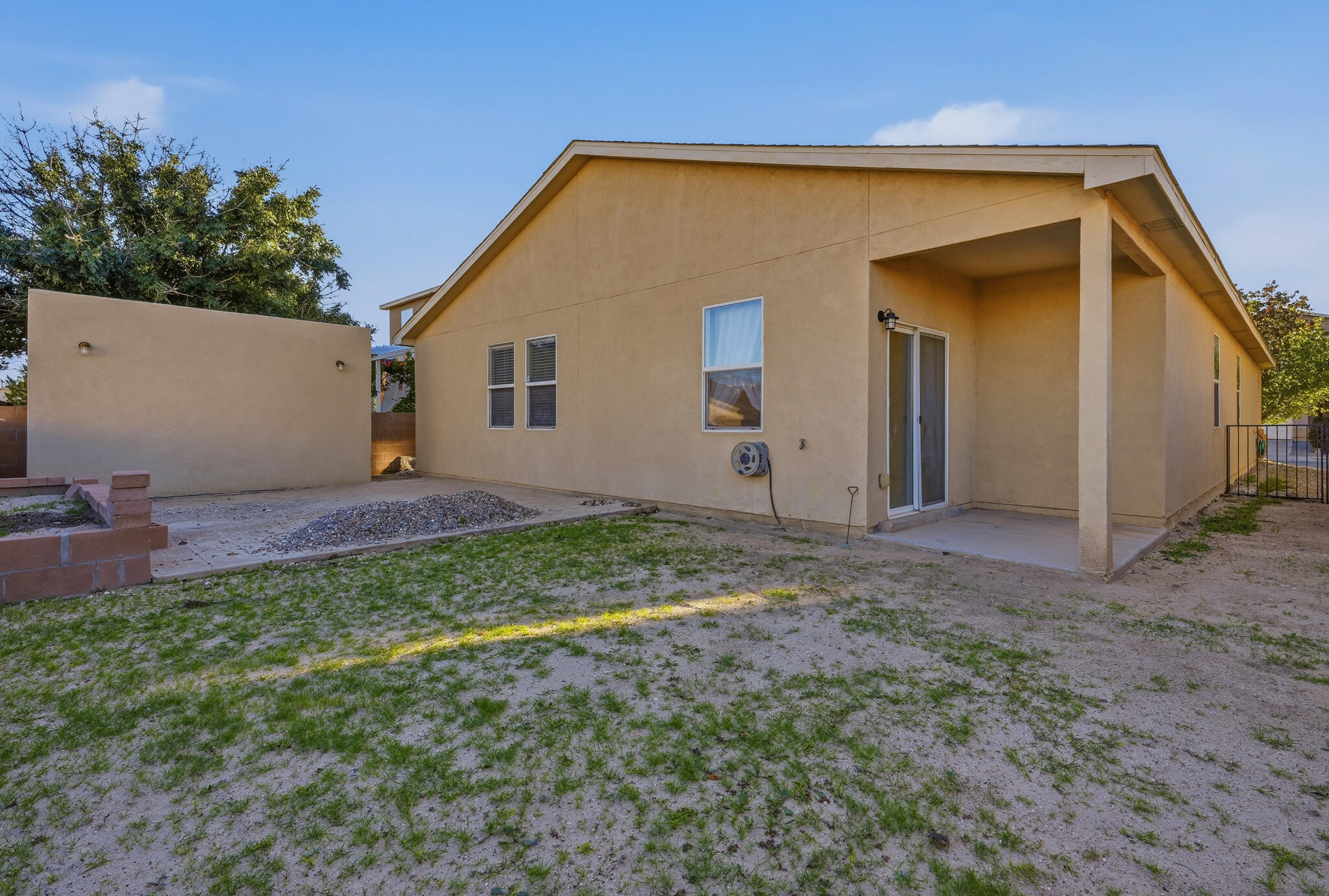 Photo 4 — 9320 Battle Creek Trail NW