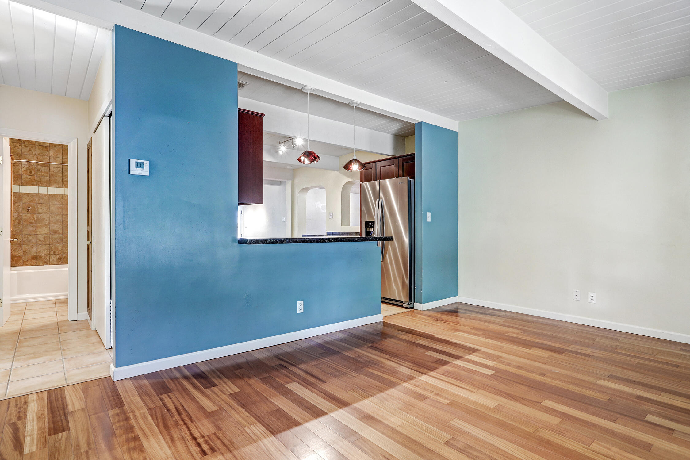 Photo 19 — 2733 Florida Street NE
