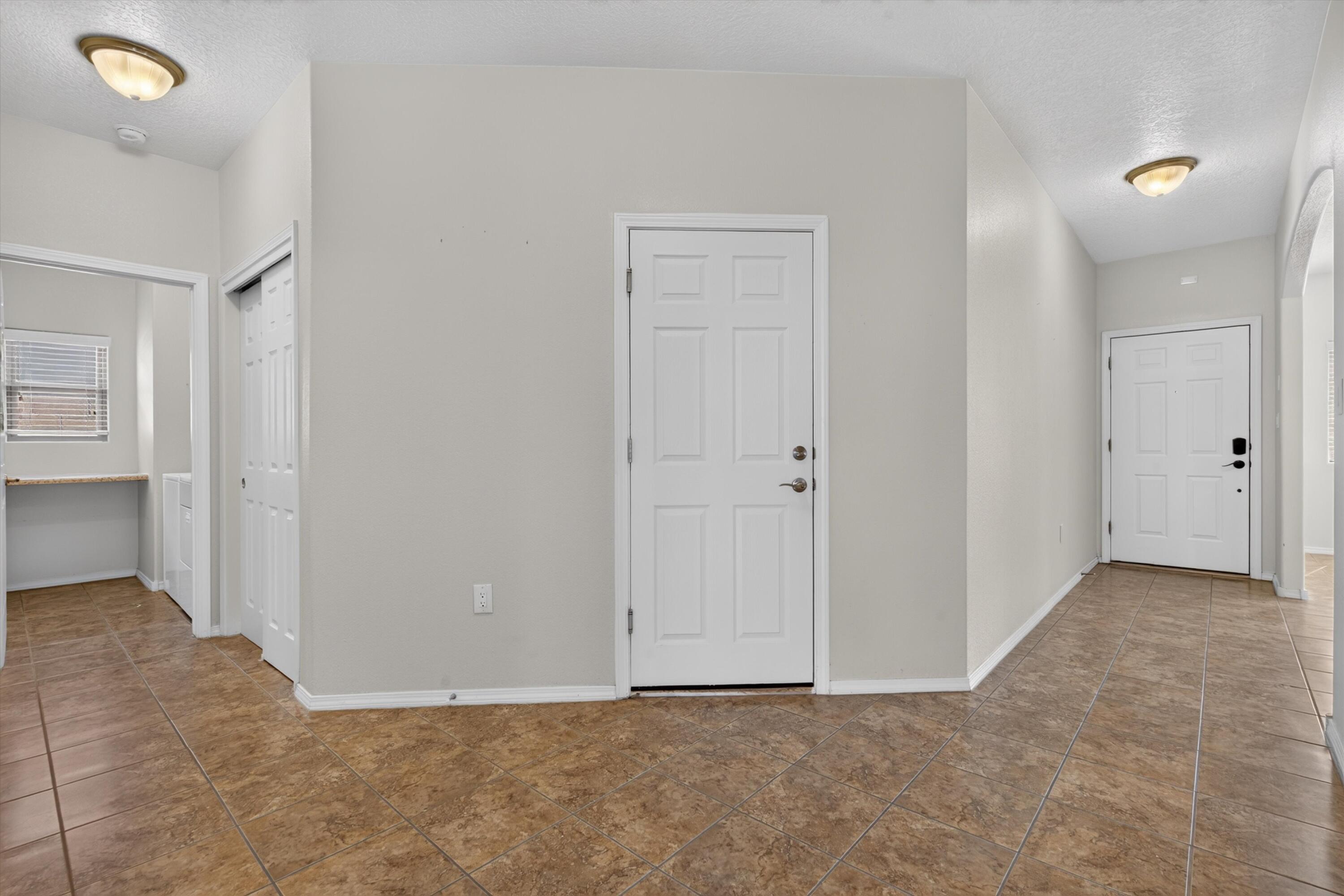 Photo 12 — 6019 Mafraq Avenue NW