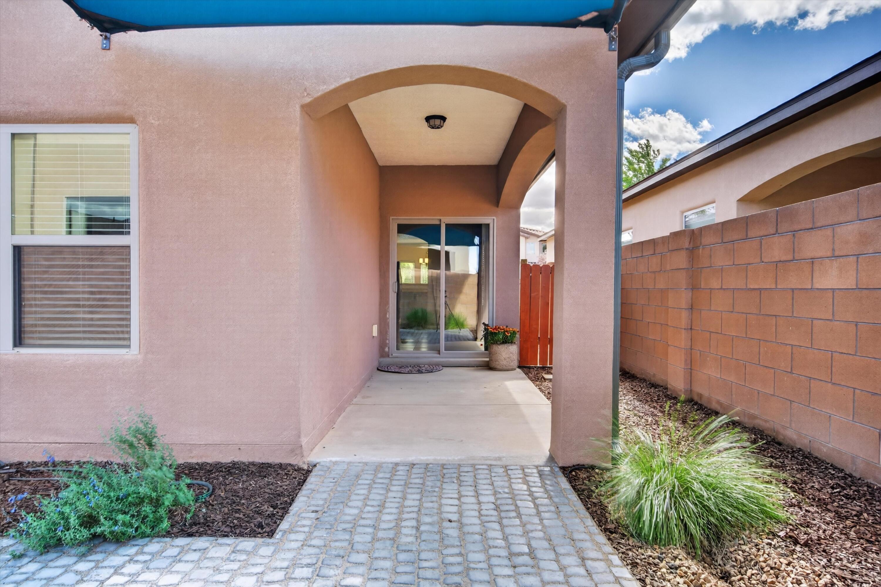 Photo 8 — 6019 Mafraq Avenue NW