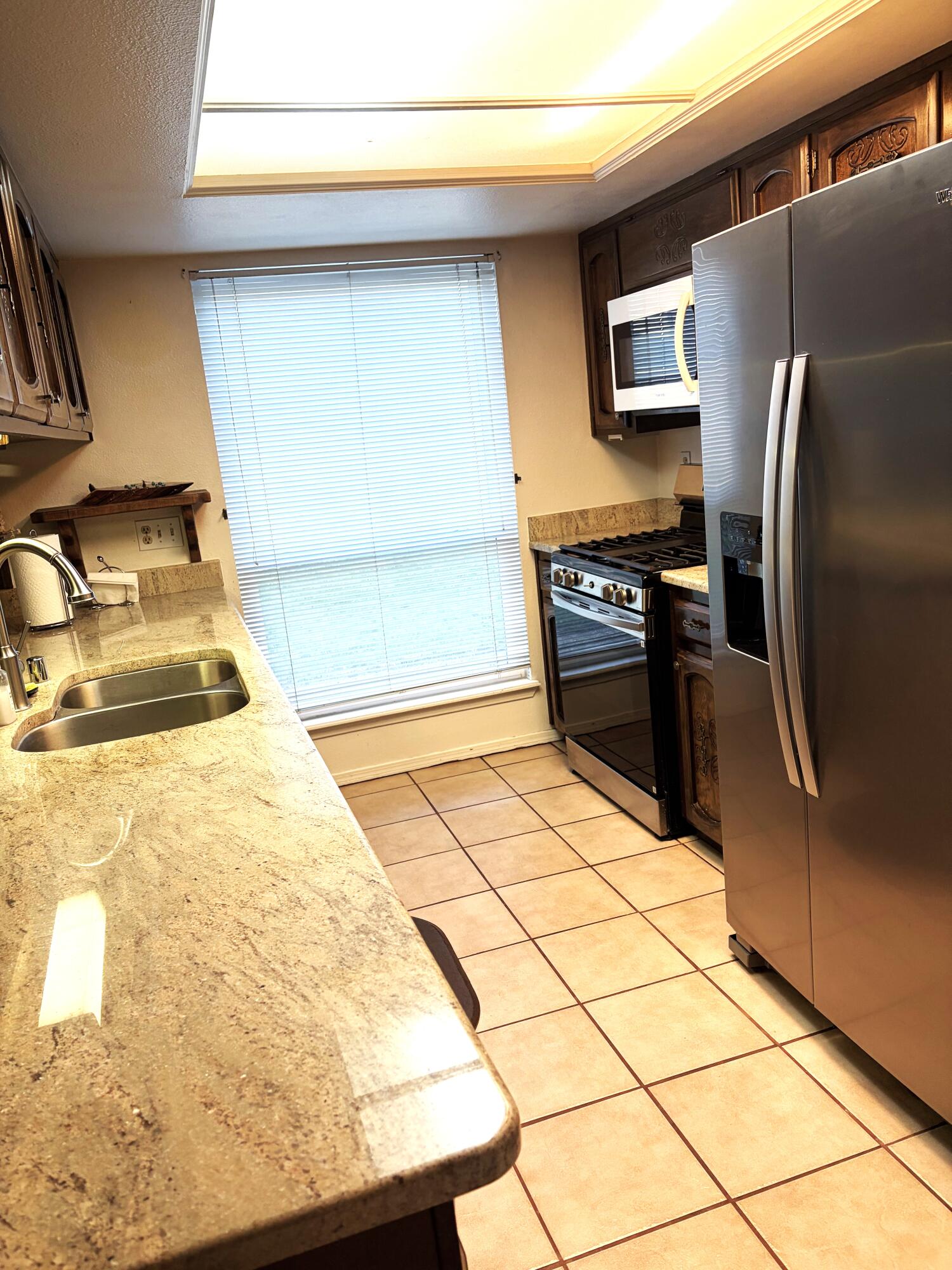 Photo 10 — 6613 Hensch Avenue NE