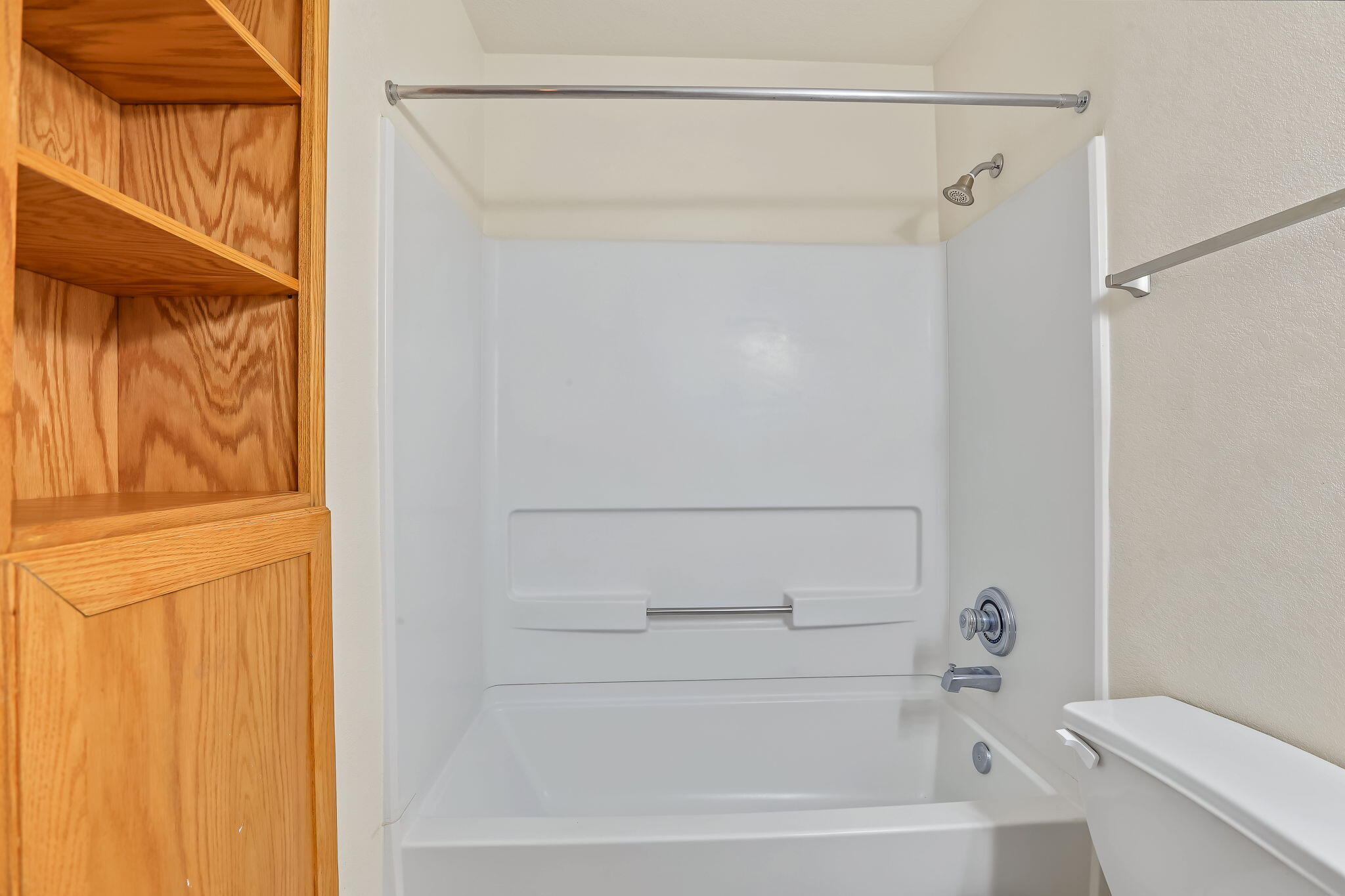 Photo 18 — 5753 Pinon Altos Road NW
