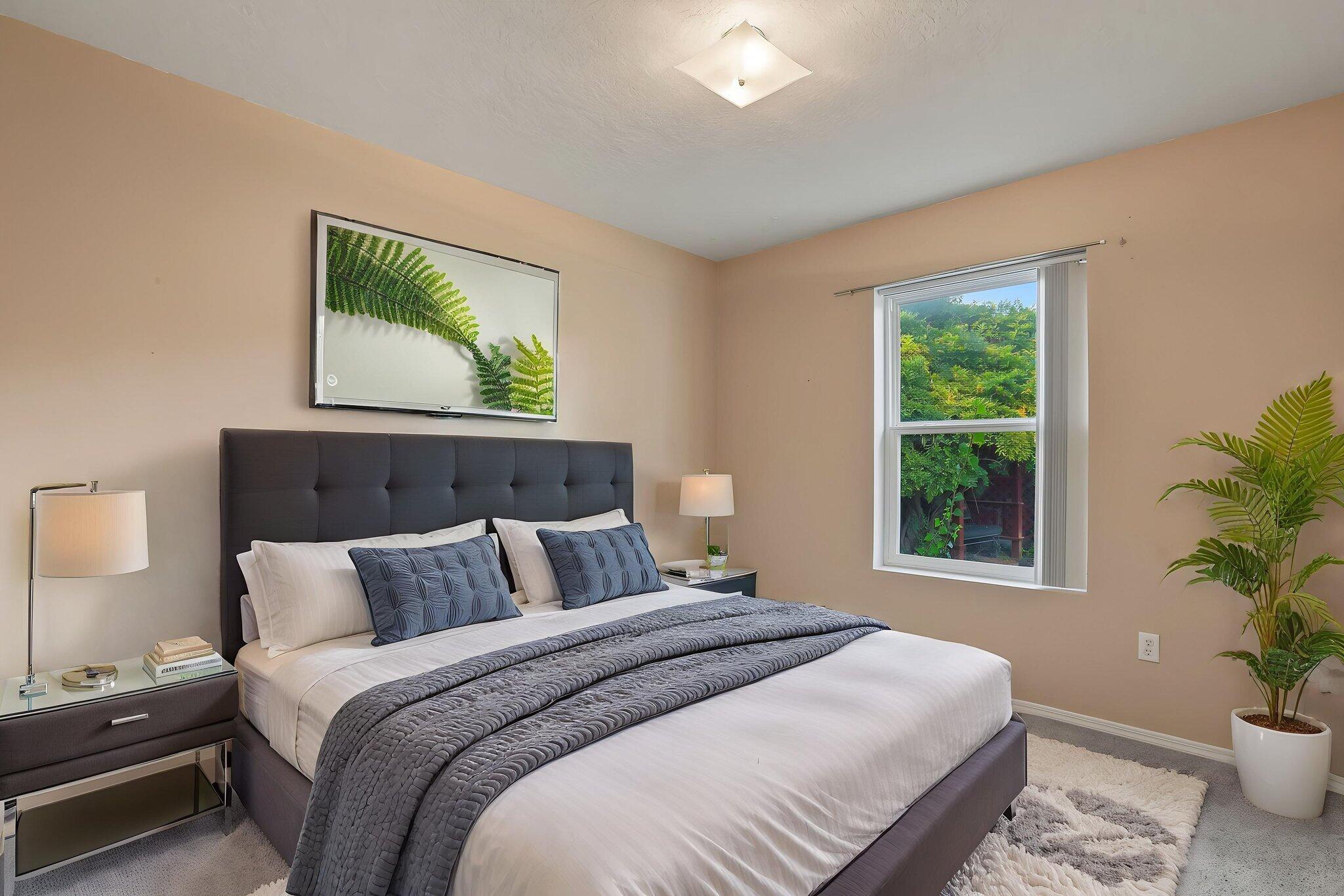 Photo 17 — 5753 Pinon Altos Road NW