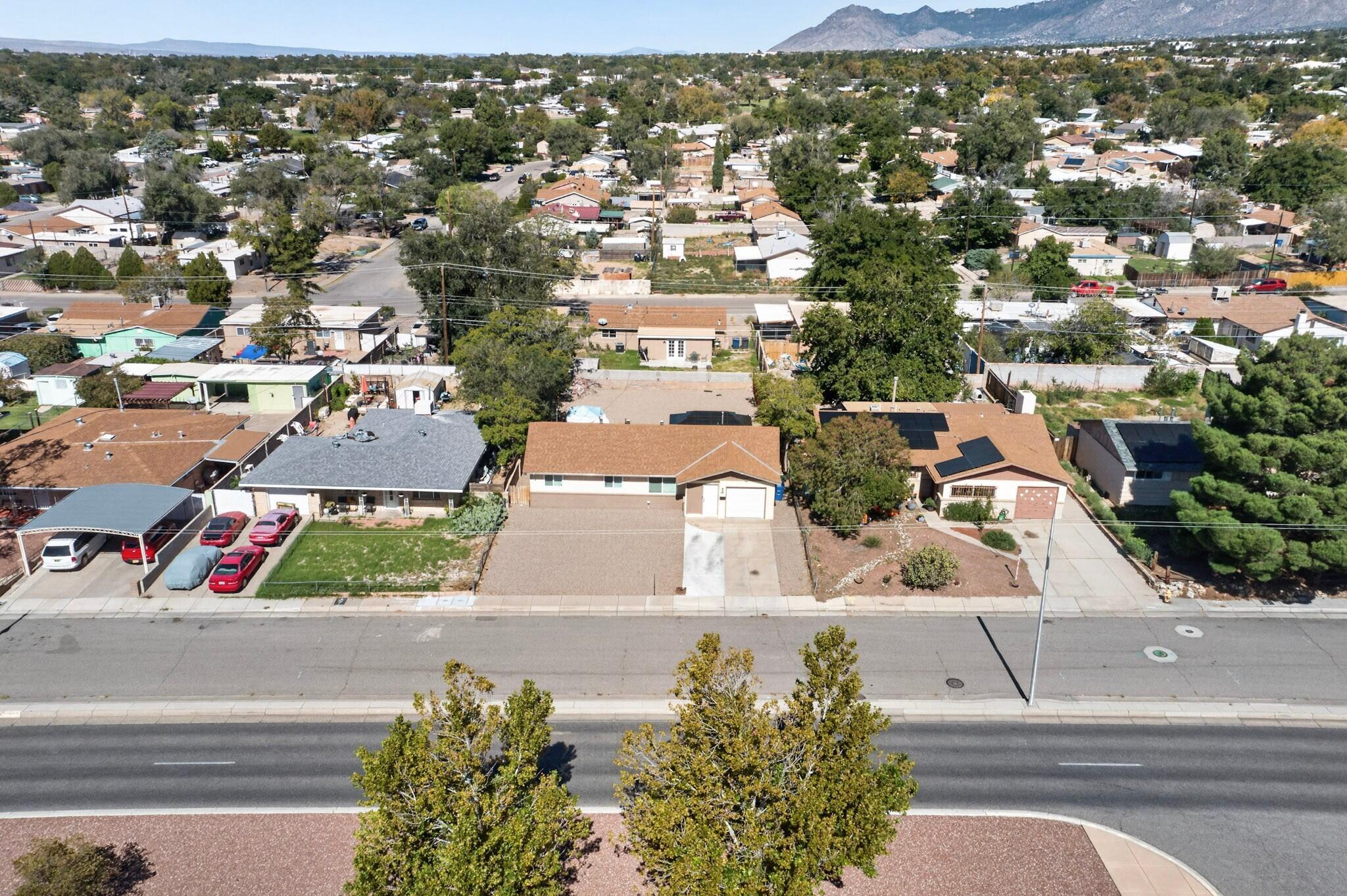Photo 13 — 10605 Menaul Boulevard NE