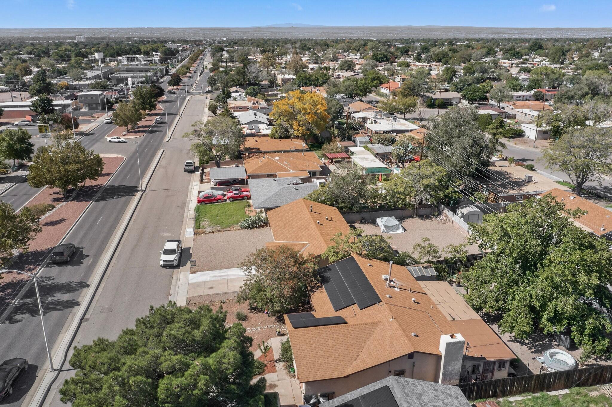 Photo 9 — 10605 Menaul Boulevard NE