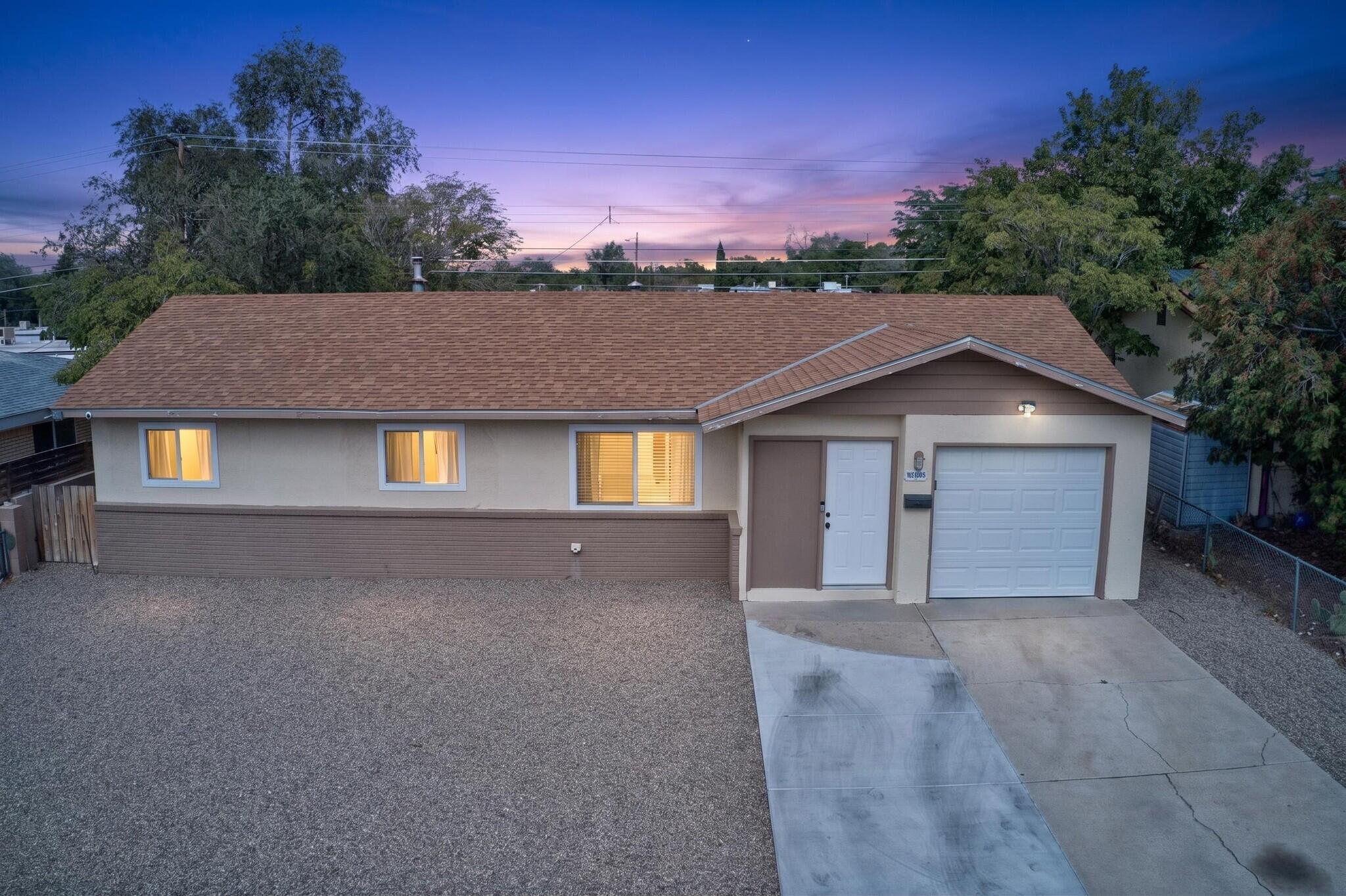 Photo 6 — 10605 Menaul Boulevard NE