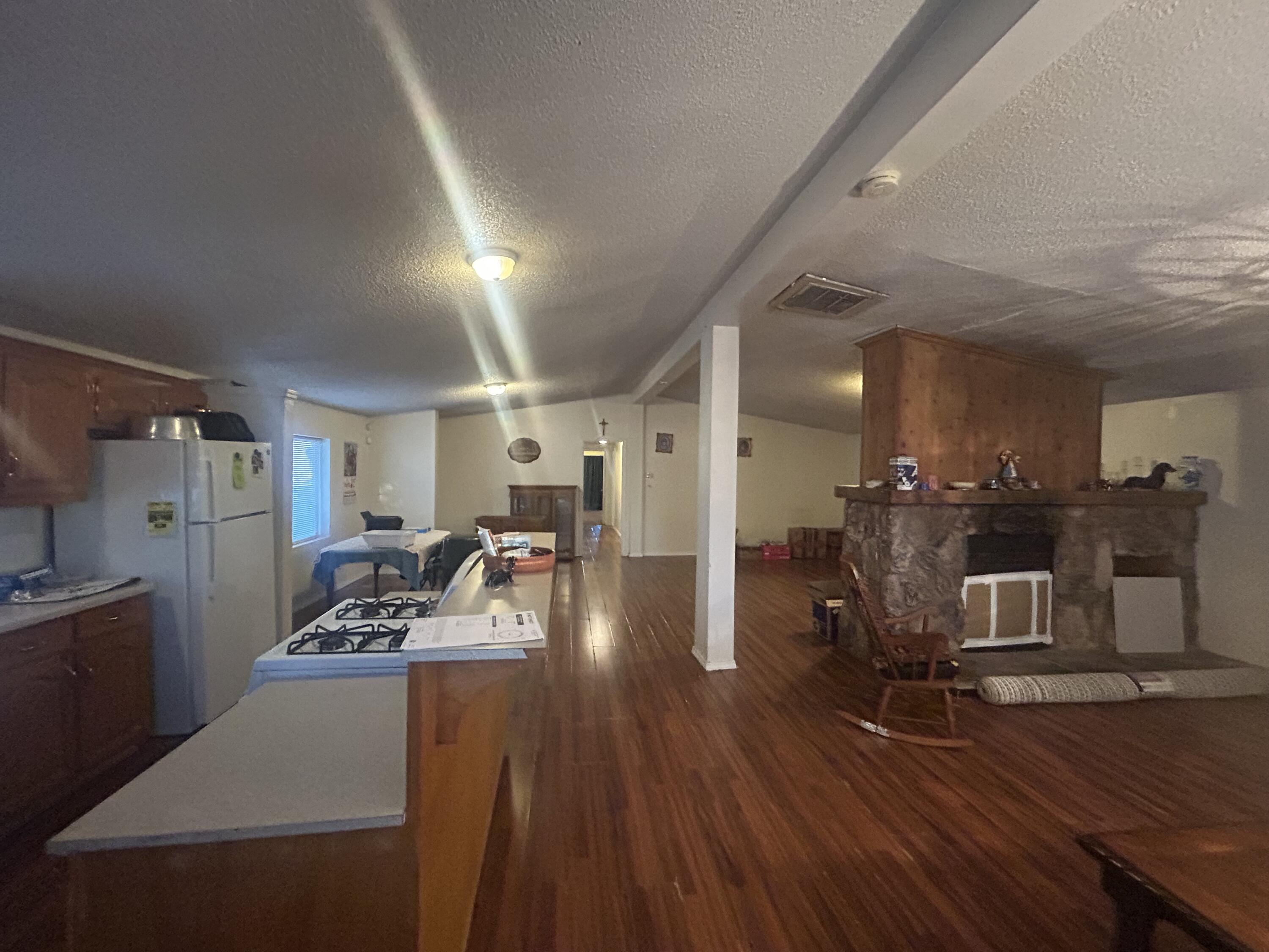 Photo 15 — 3004 Owen Road SW