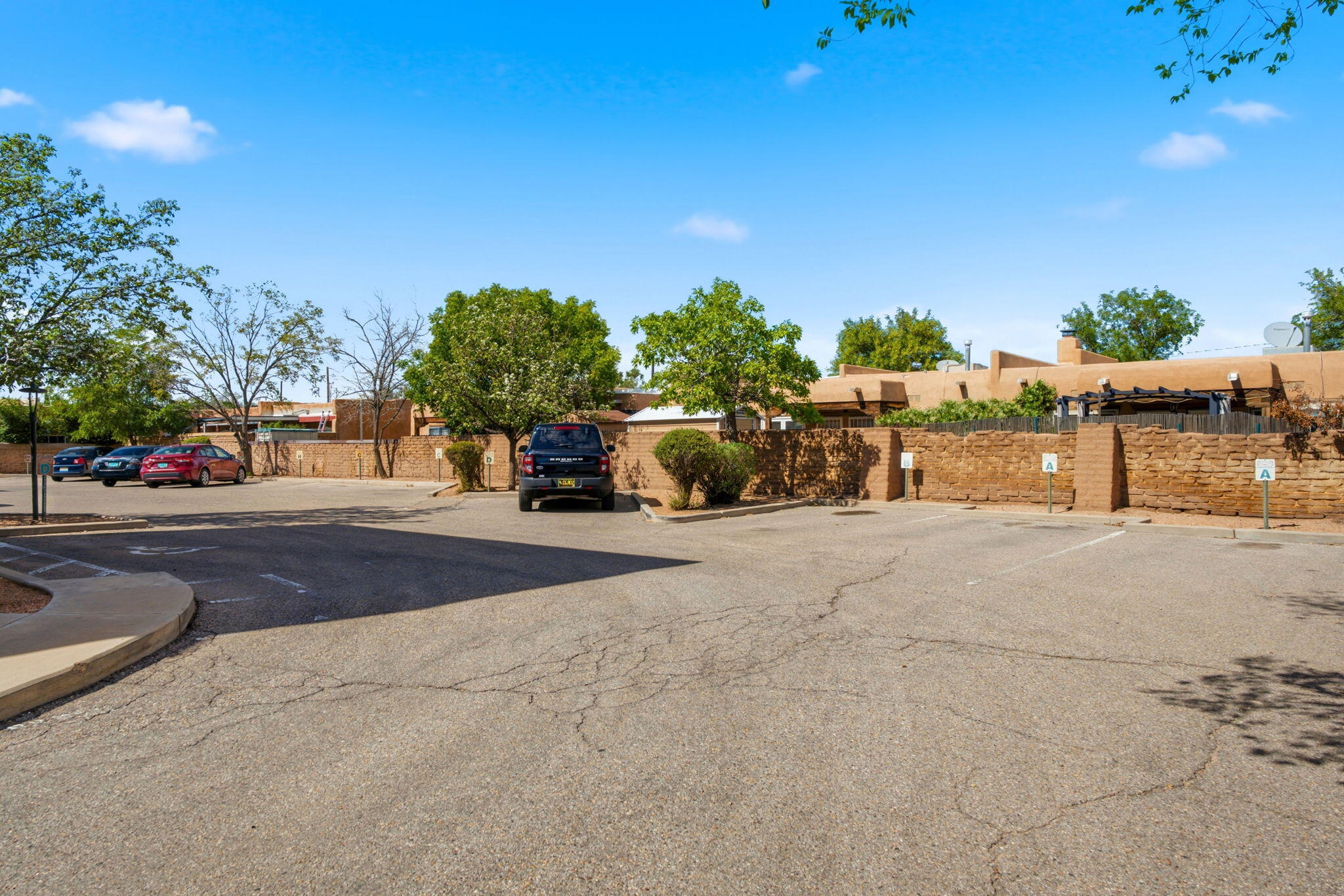 Photo 5 — 615 Menaul Boulevard NW E
