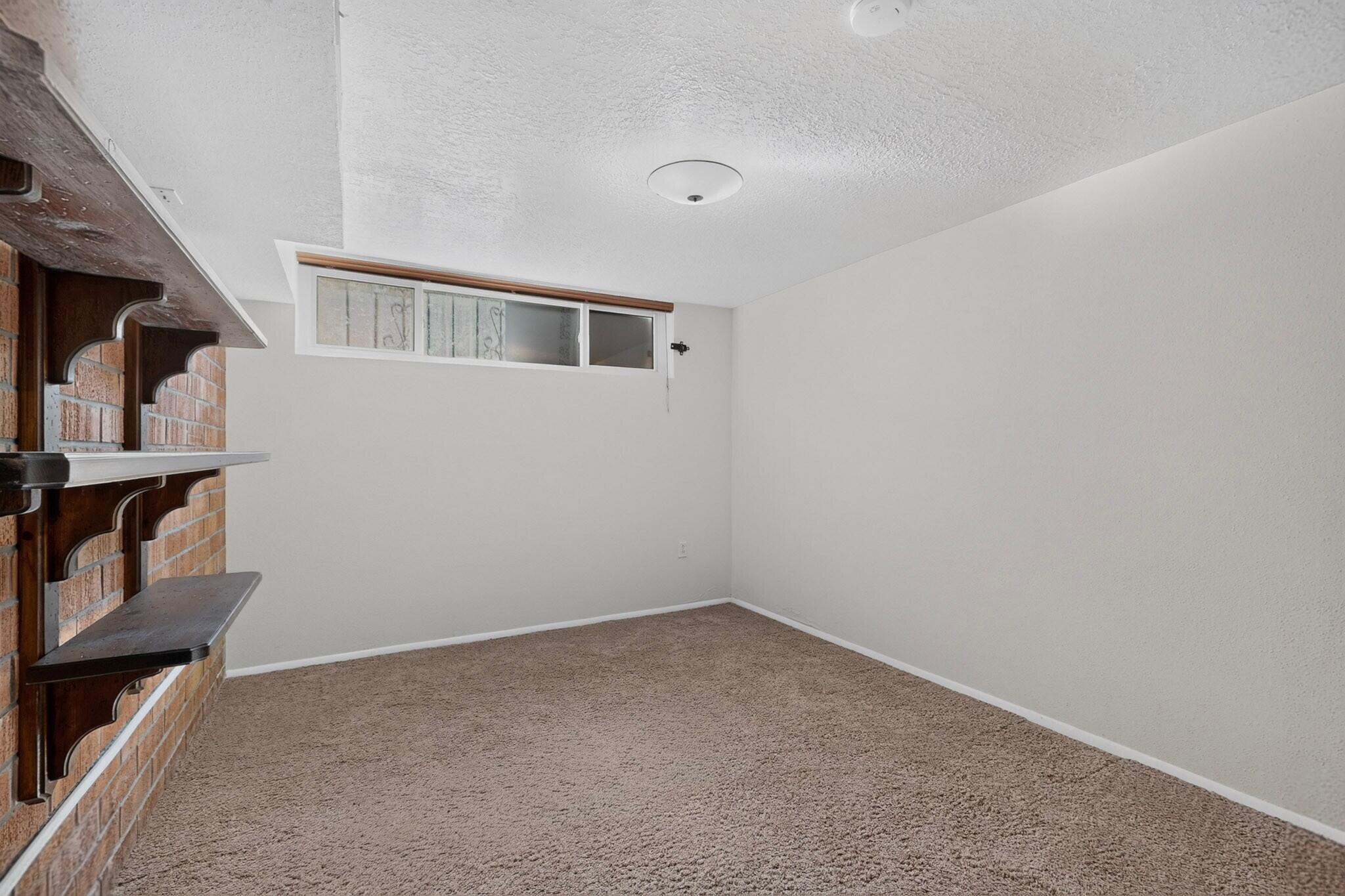 Photo 13 — 2800 Tennessee Street NE