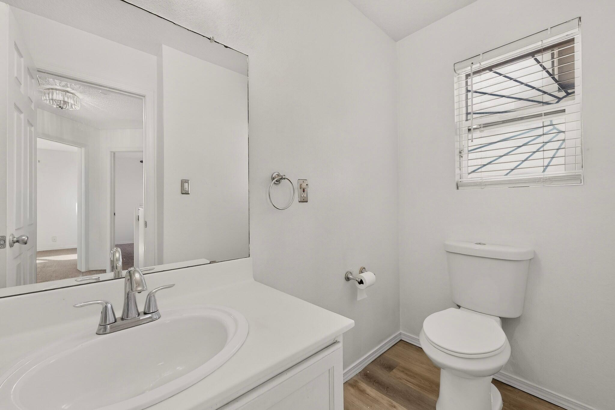 Photo 18 — 401 Desert Tree Drive SW