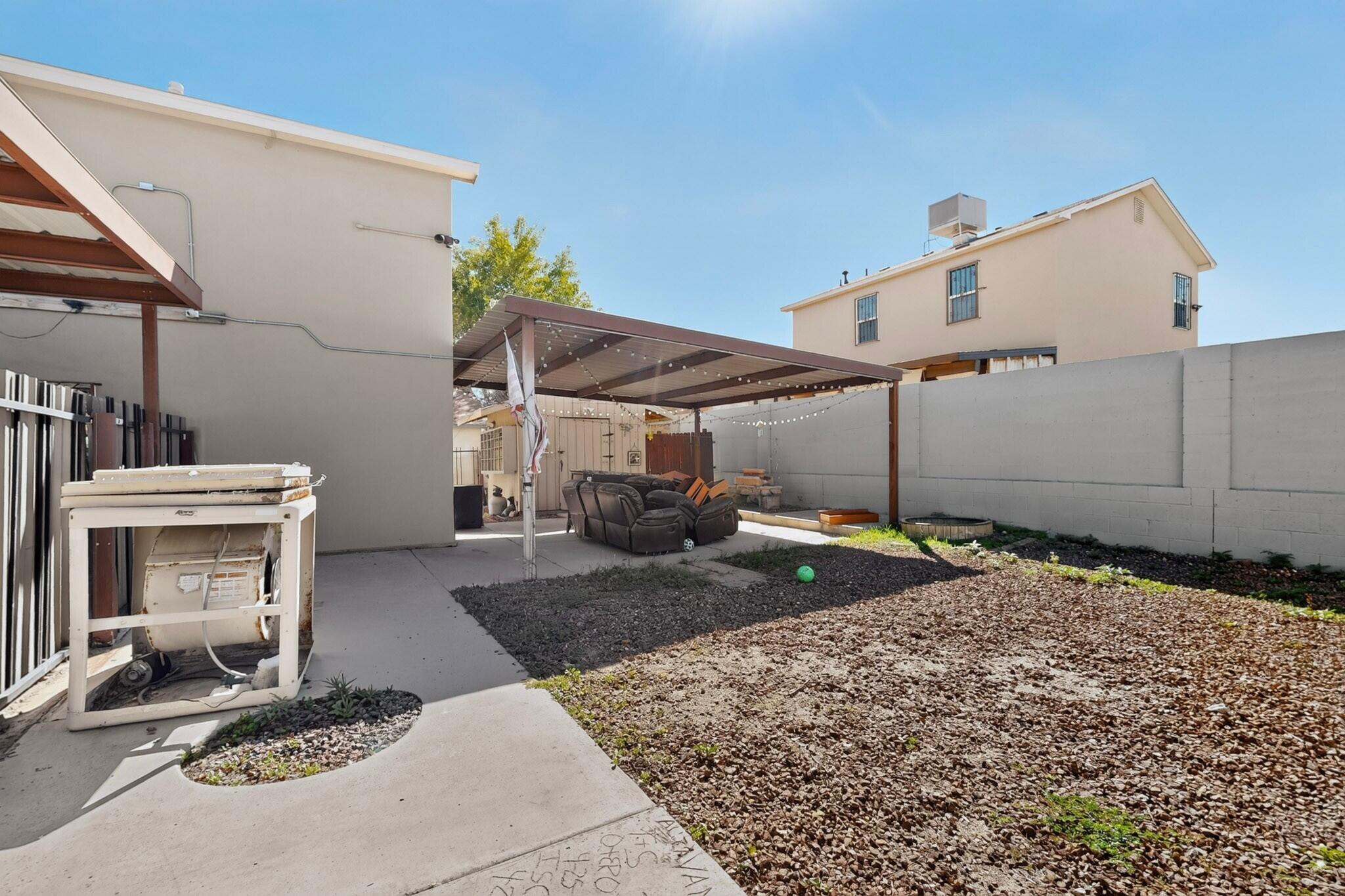 Photo 6 — 401 Desert Tree Drive SW