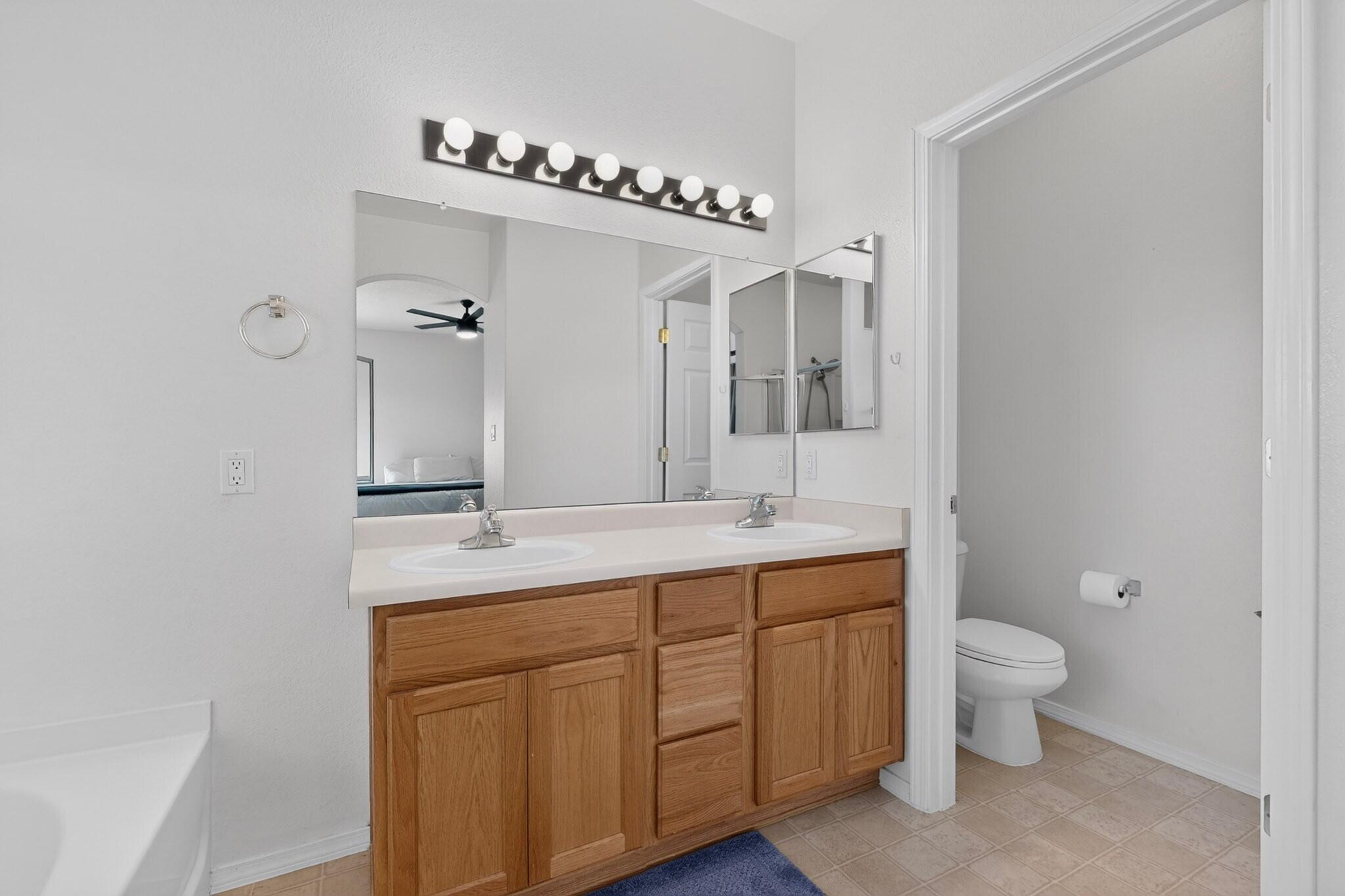 Photo 19 — 2839 Cabernet Street SW