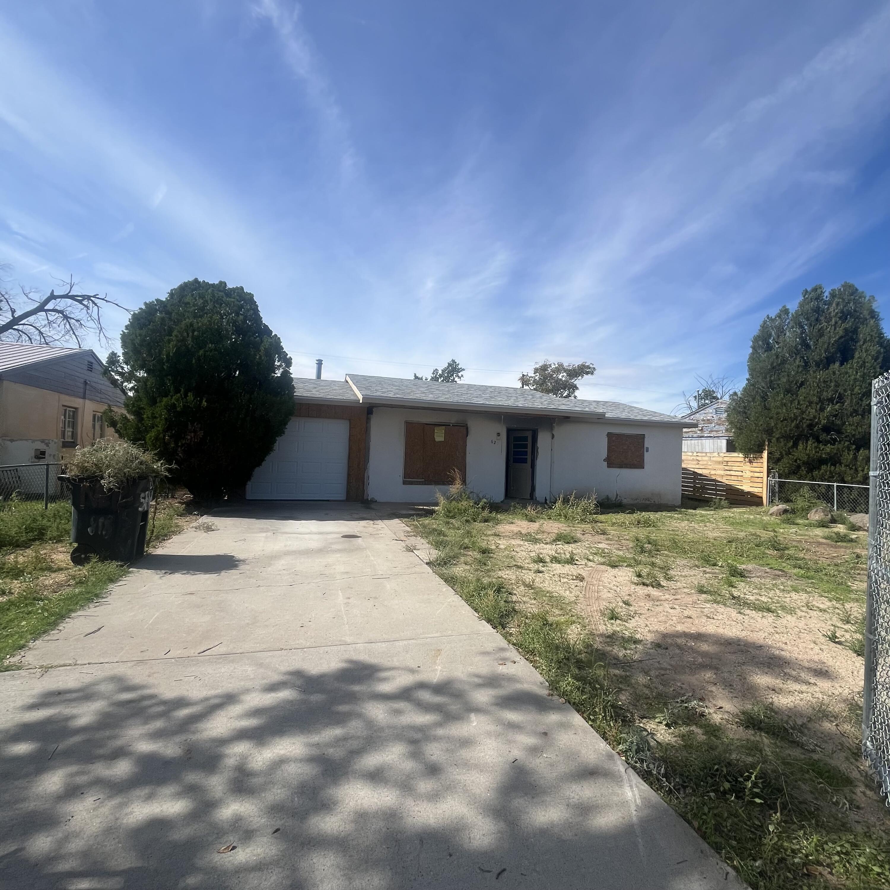 629 Ortiz Drive SE, Albuquerque, NM 87108