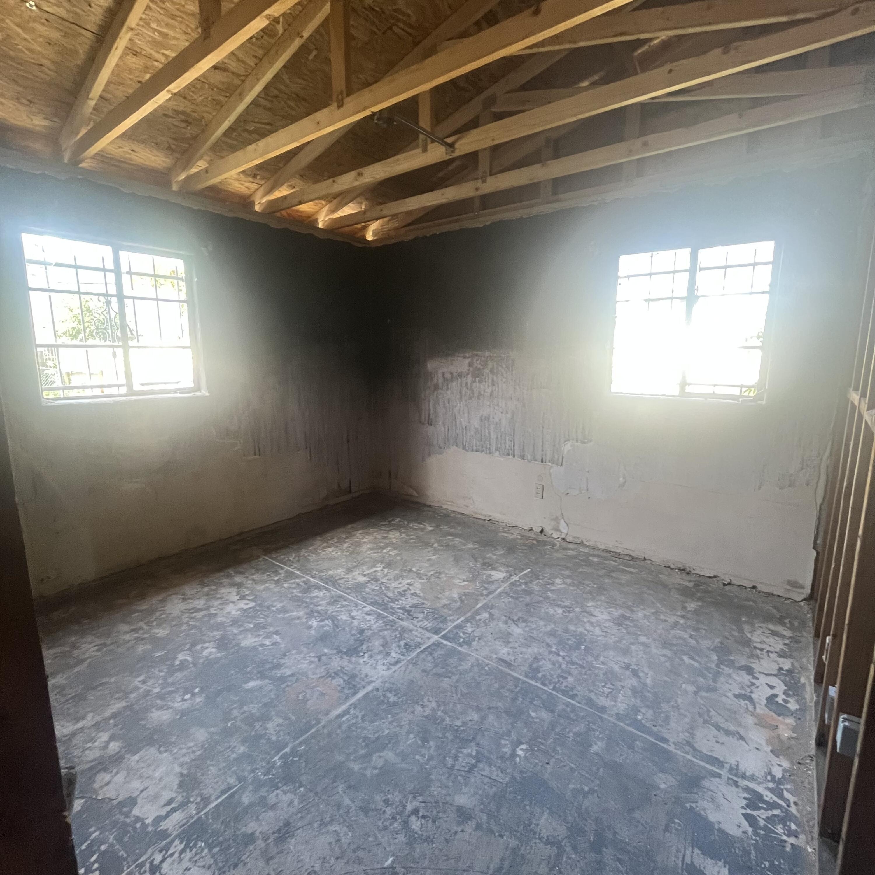 Photo 12 — 629 Ortiz Drive SE