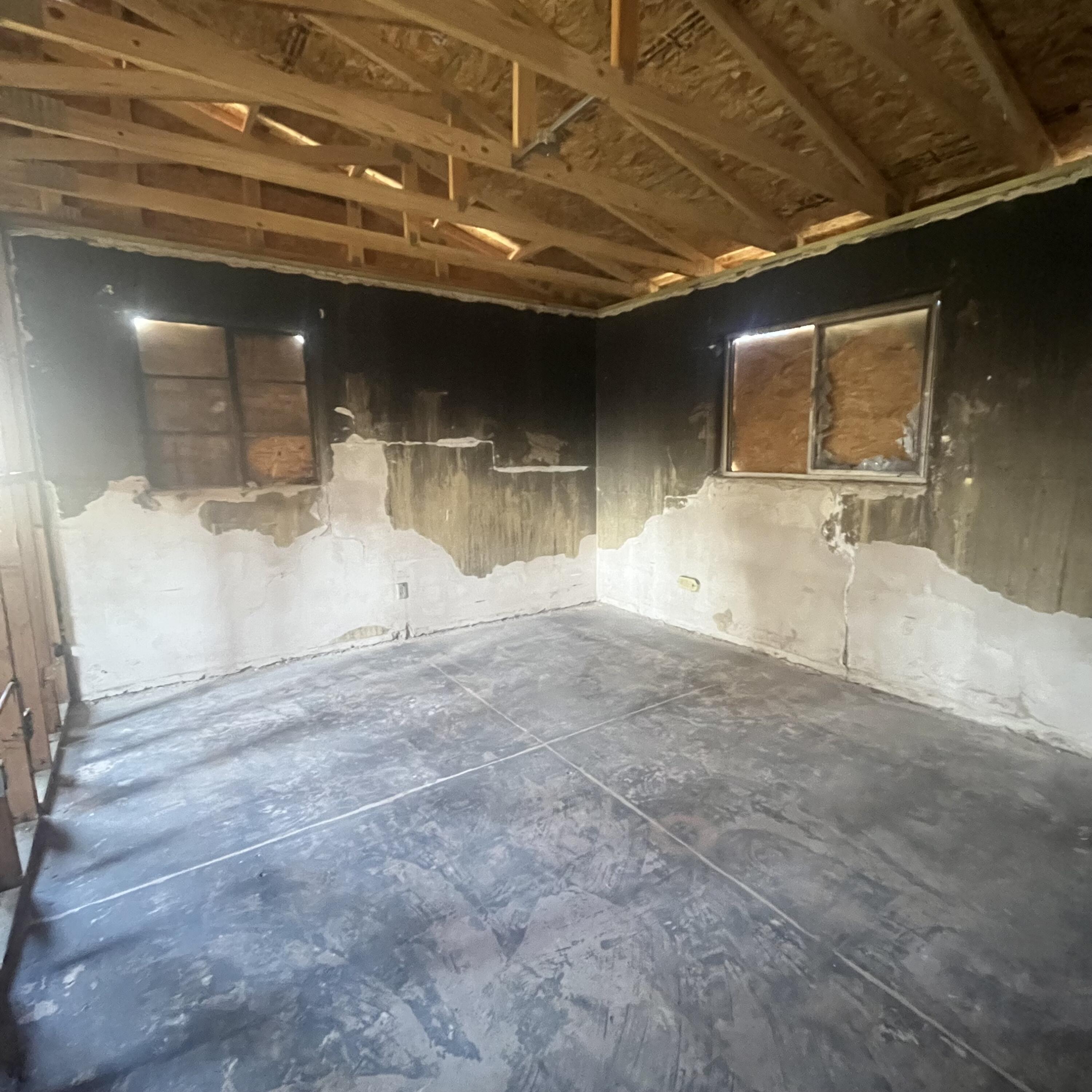 Photo 11 — 629 Ortiz Drive SE