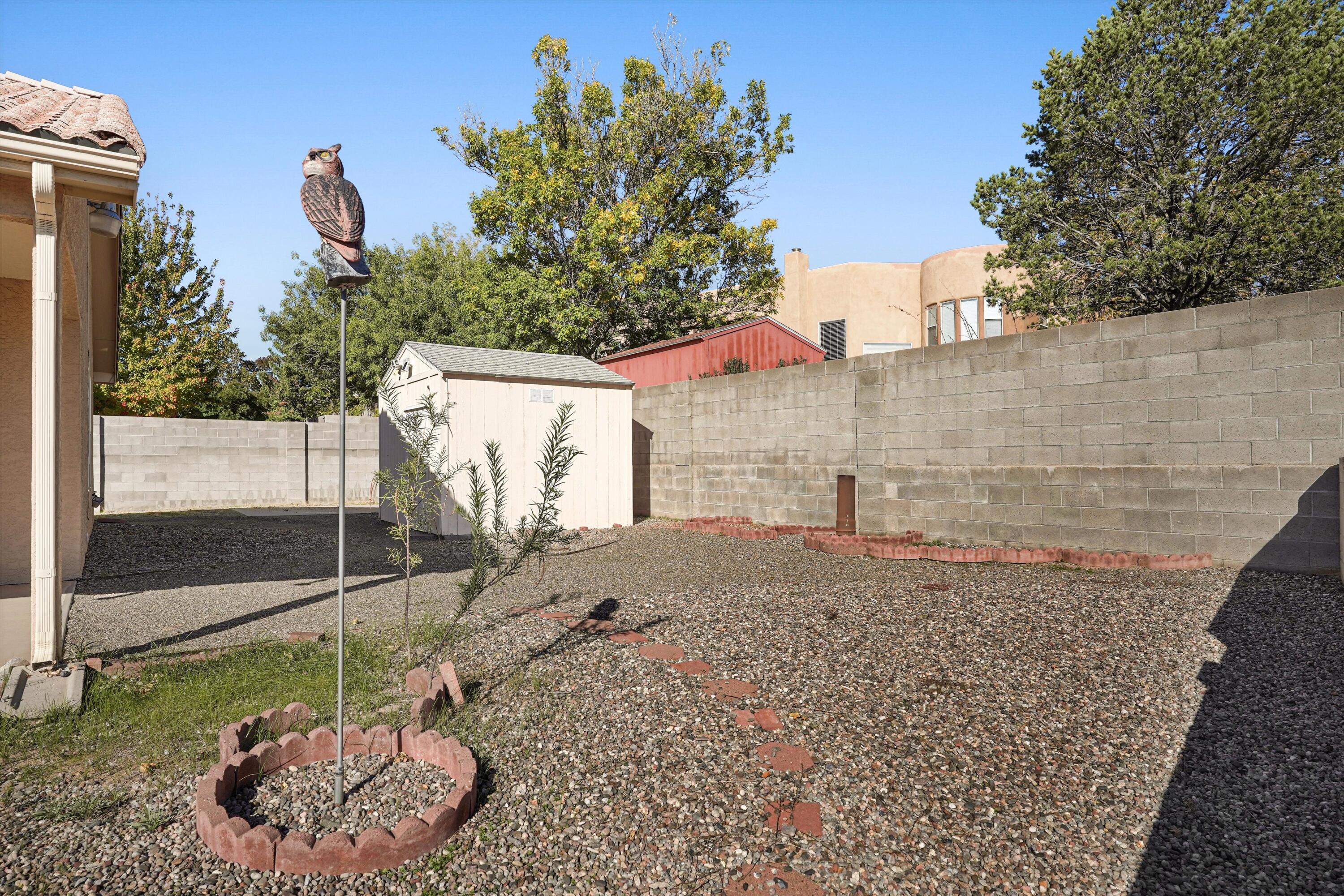 Photo 16 — 4553 Aguila Road SE