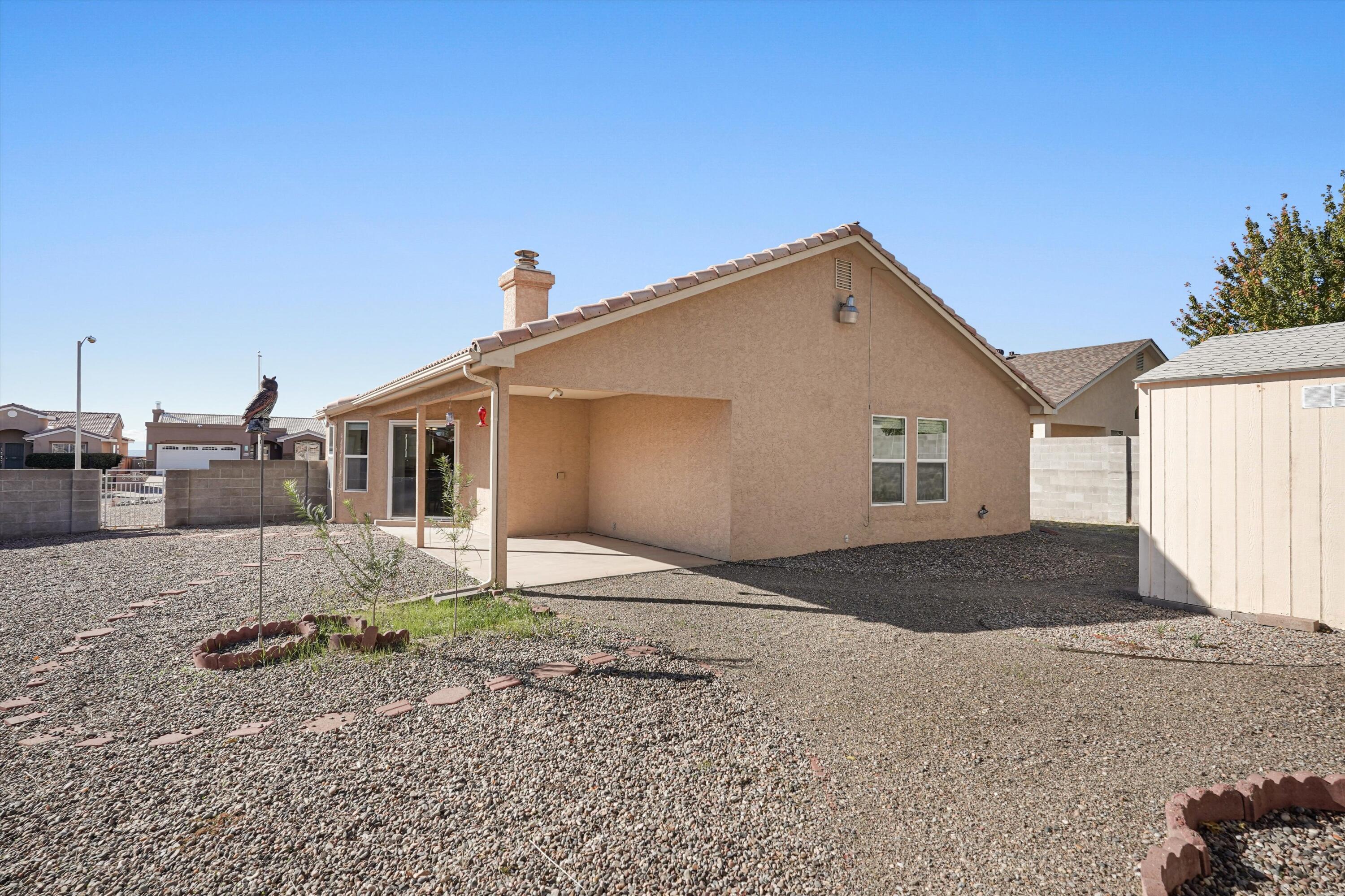 Photo 17 — 4553 Aguila Road SE