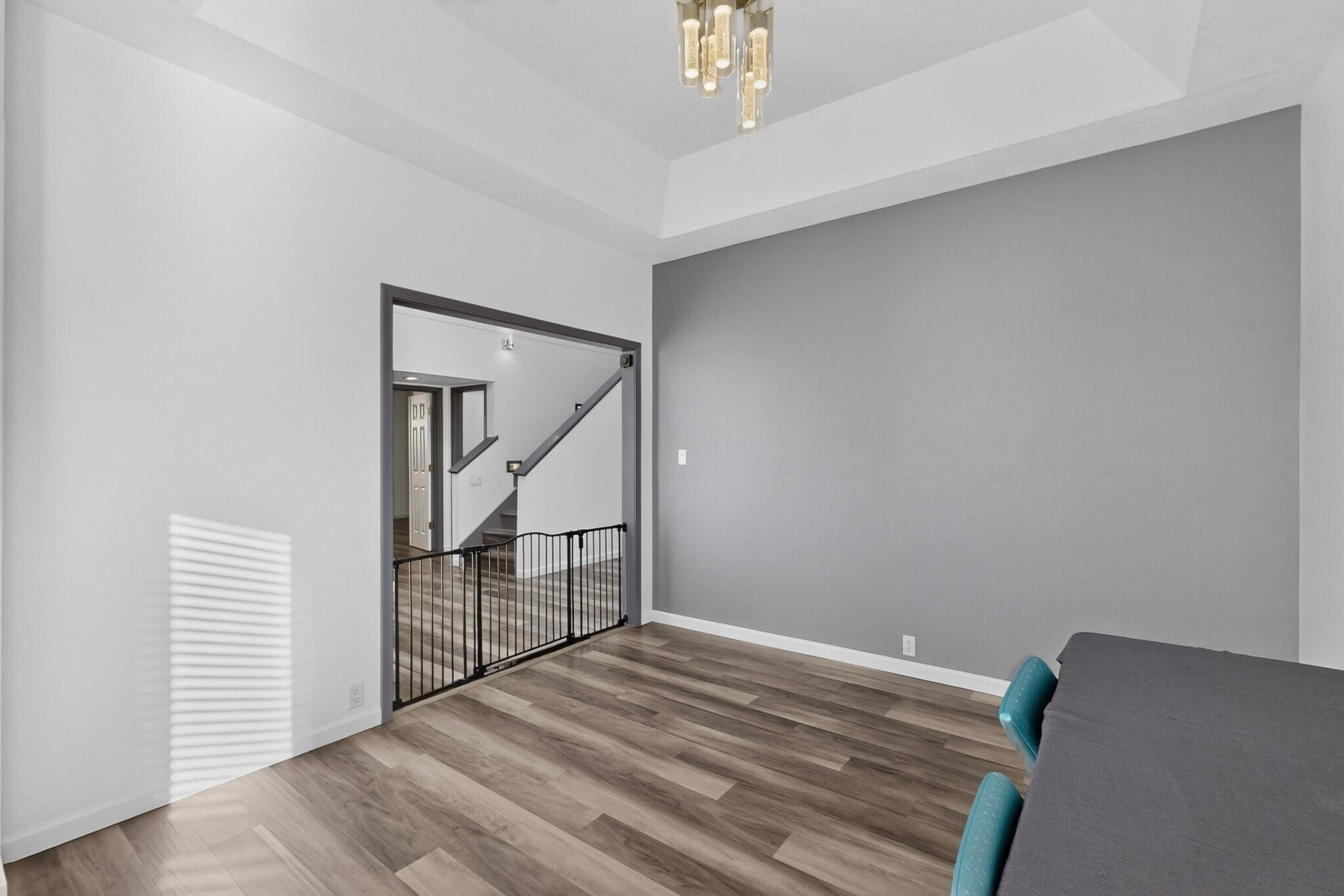 Photo 12 — 233 Nicklaus Drive SE