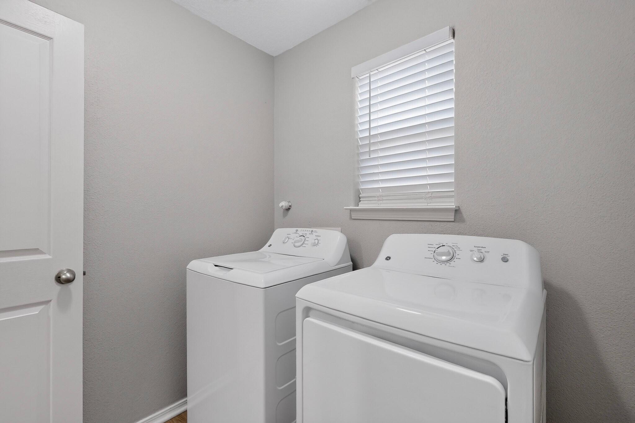 Photo 5 — 3604 Buckaroo Road NE