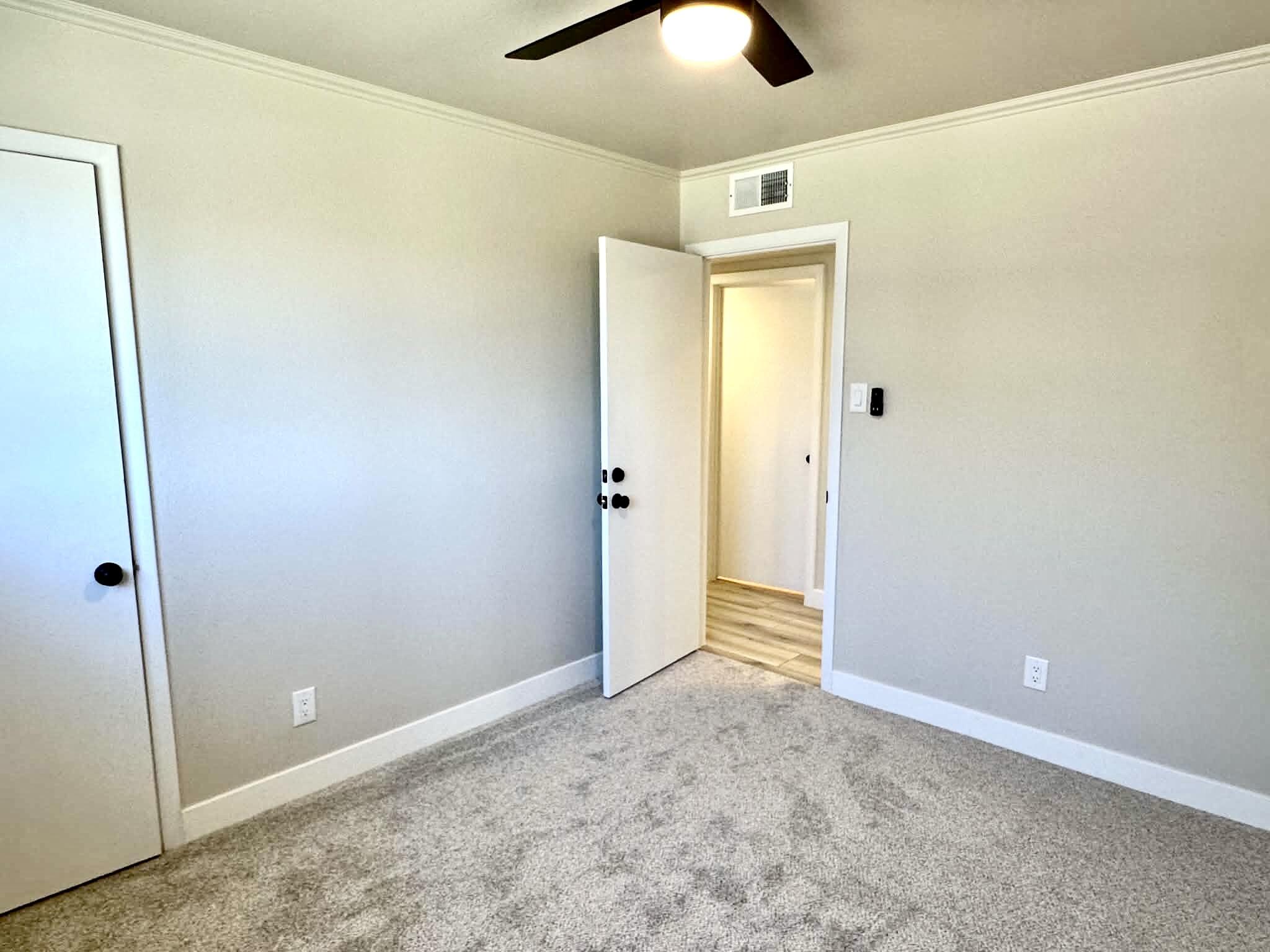 Photo 6 — 1508 Muriel Street NE