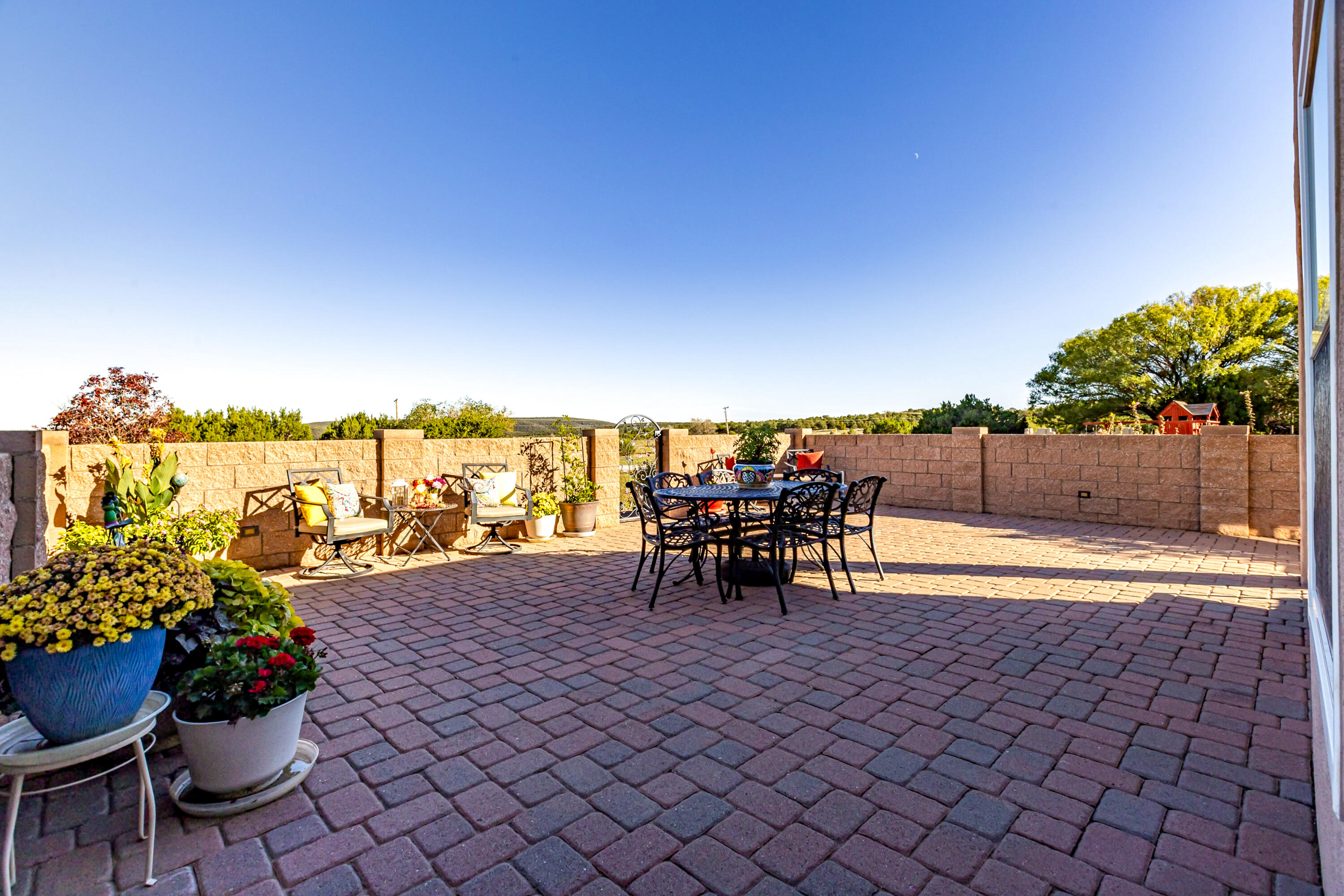 Photo 9 — 708 Tierra Alegre Court